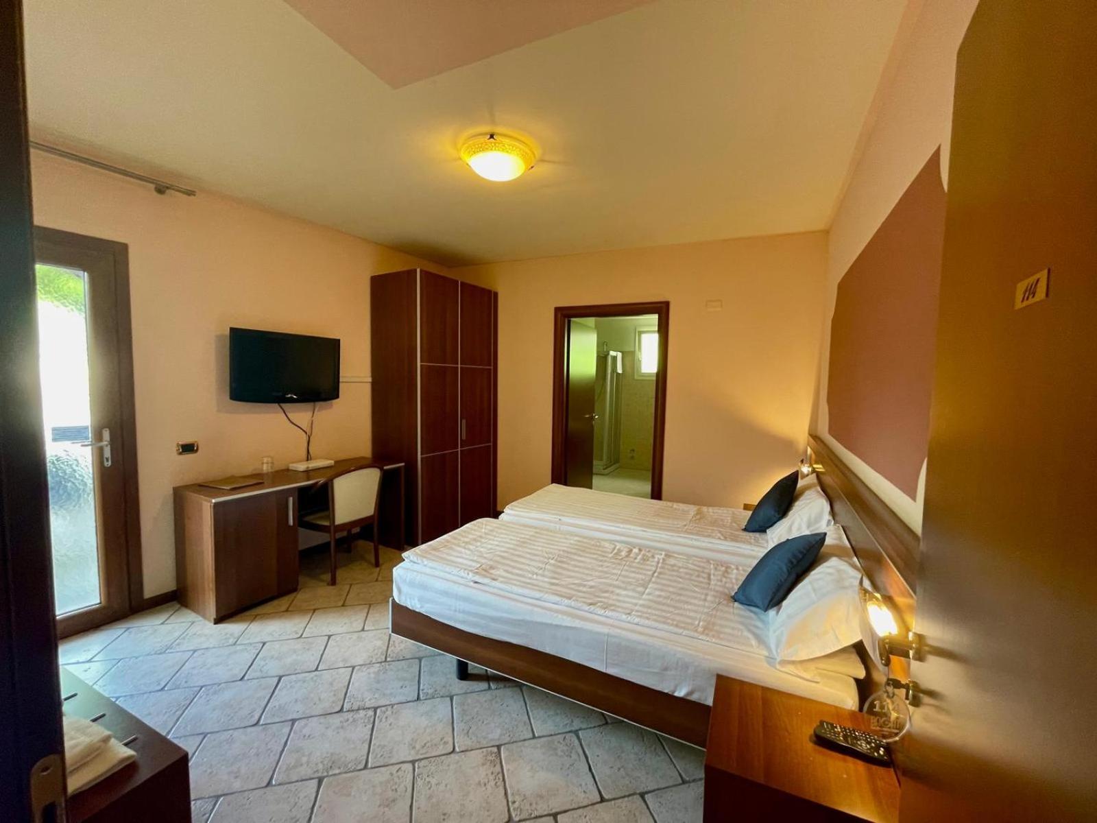 Comfort Double or Twin Room photo 1