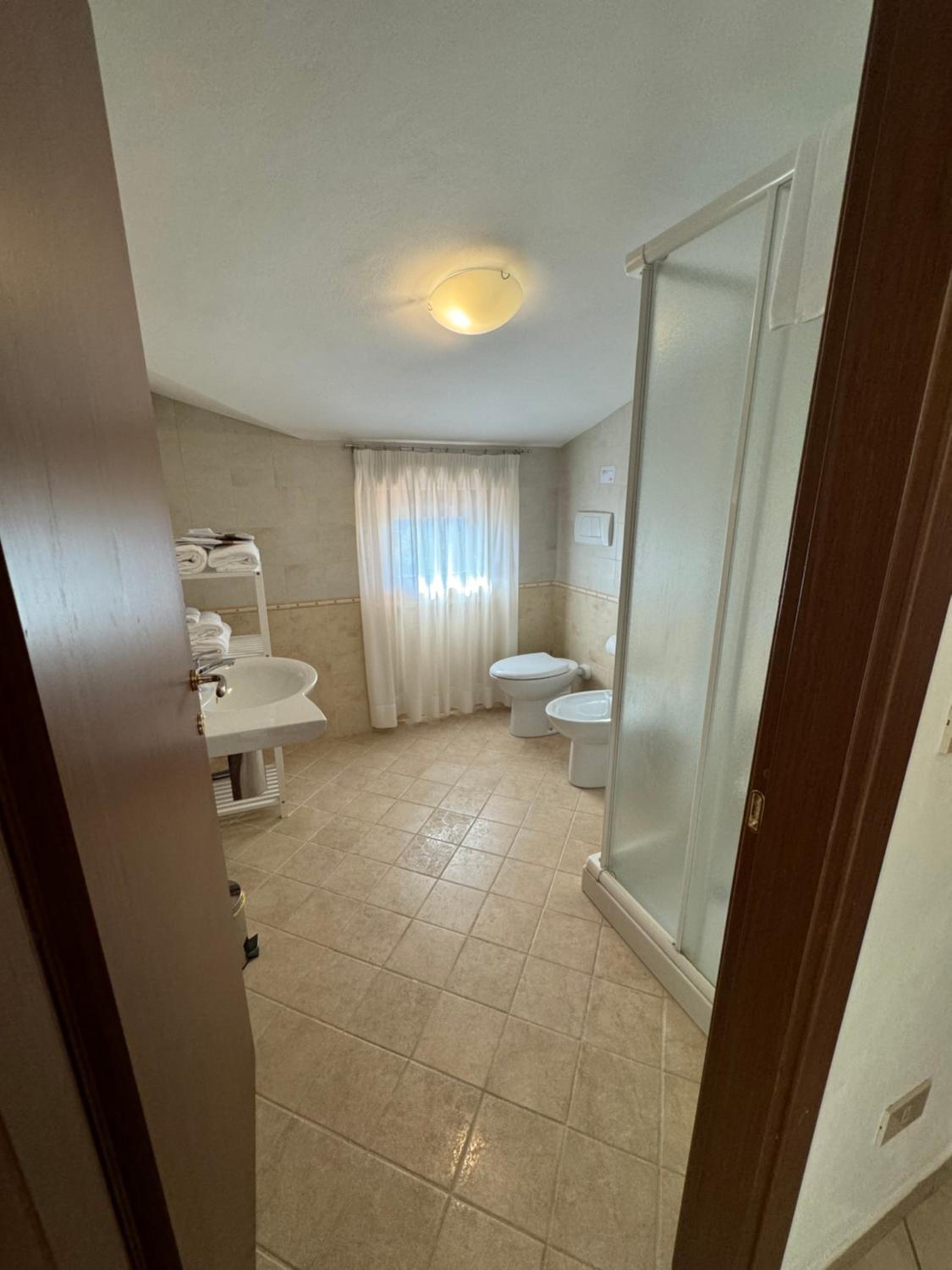 Quadruple Room with Balcony photo 3