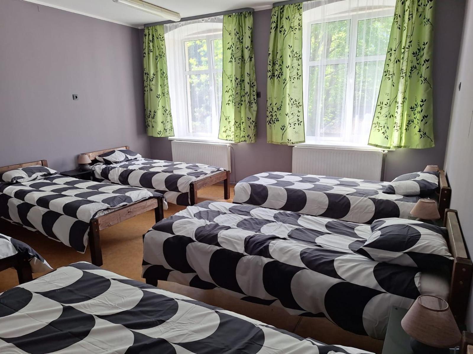 Single Bed in 6-Bed Dormitory Room photo 1