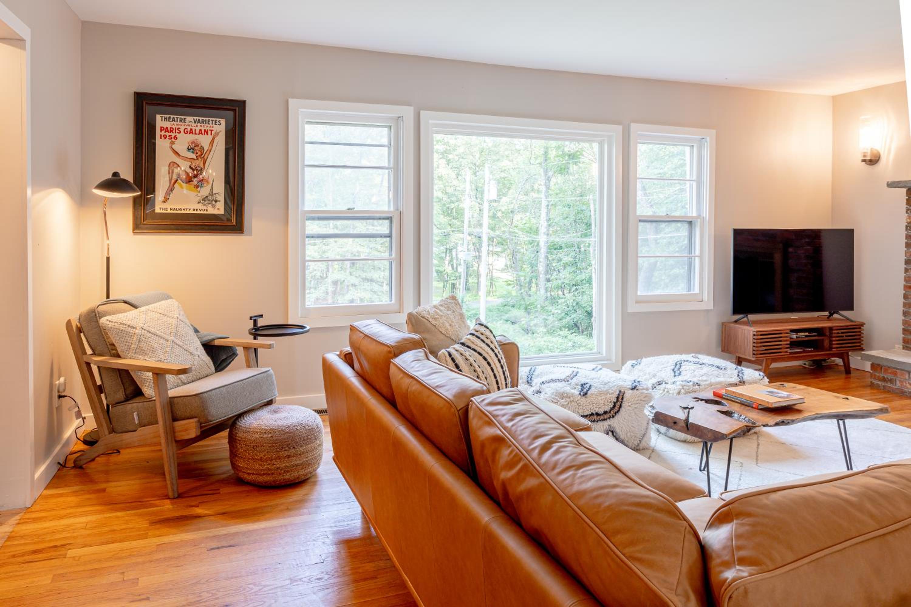 Three-Bedroom House photo 1