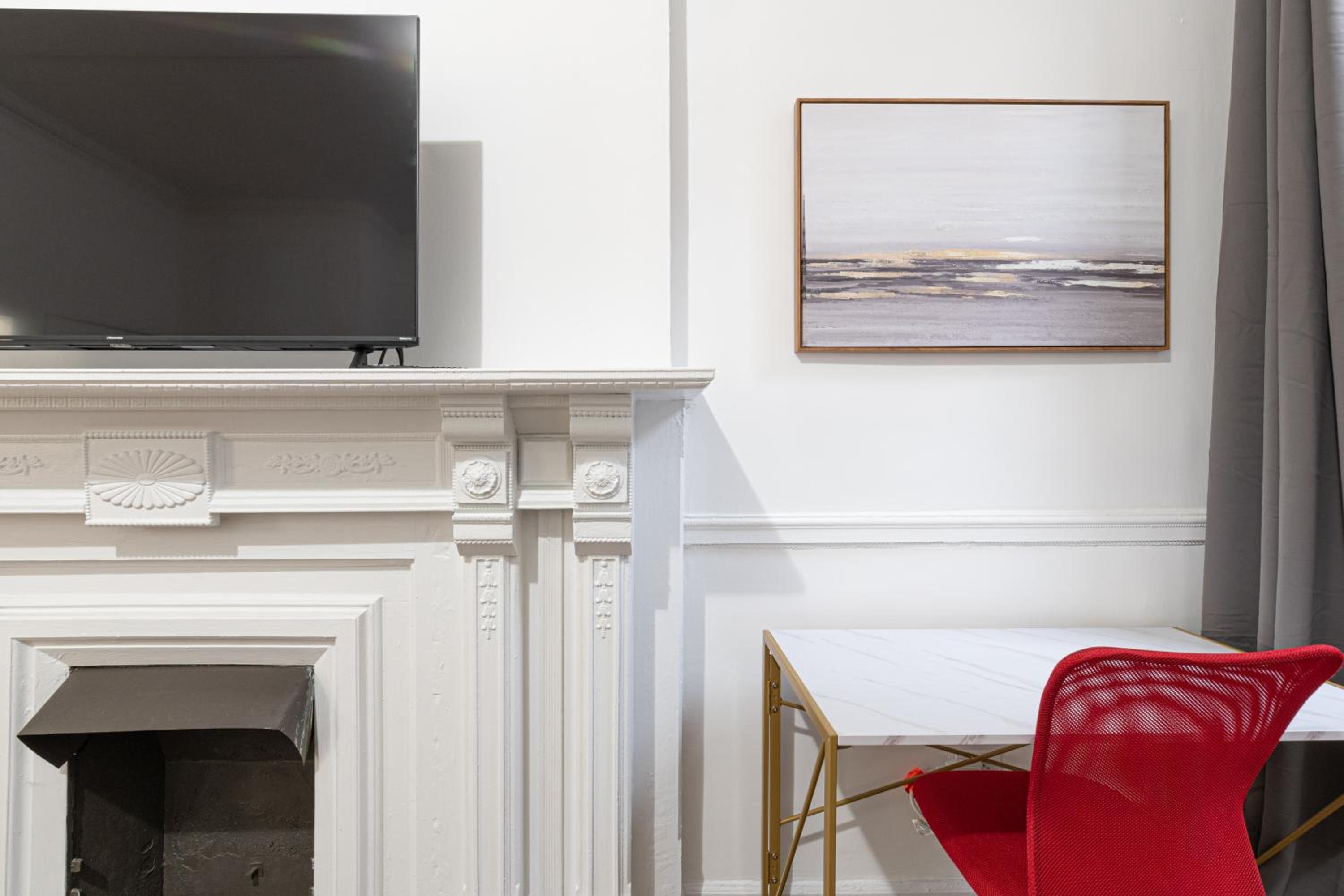 Apartment photo 2