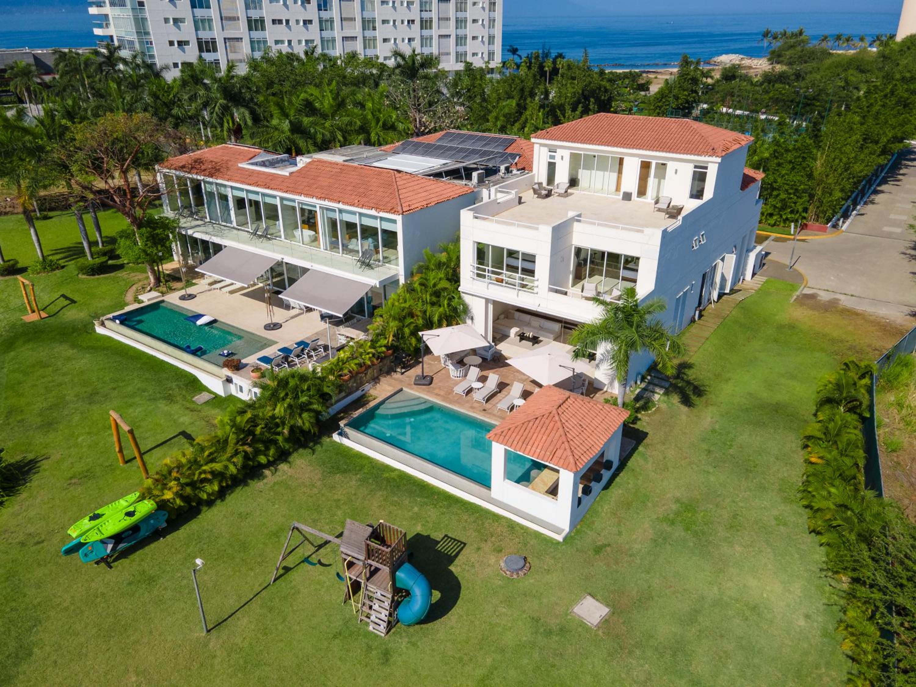 Deluxe Villa - Photo 7