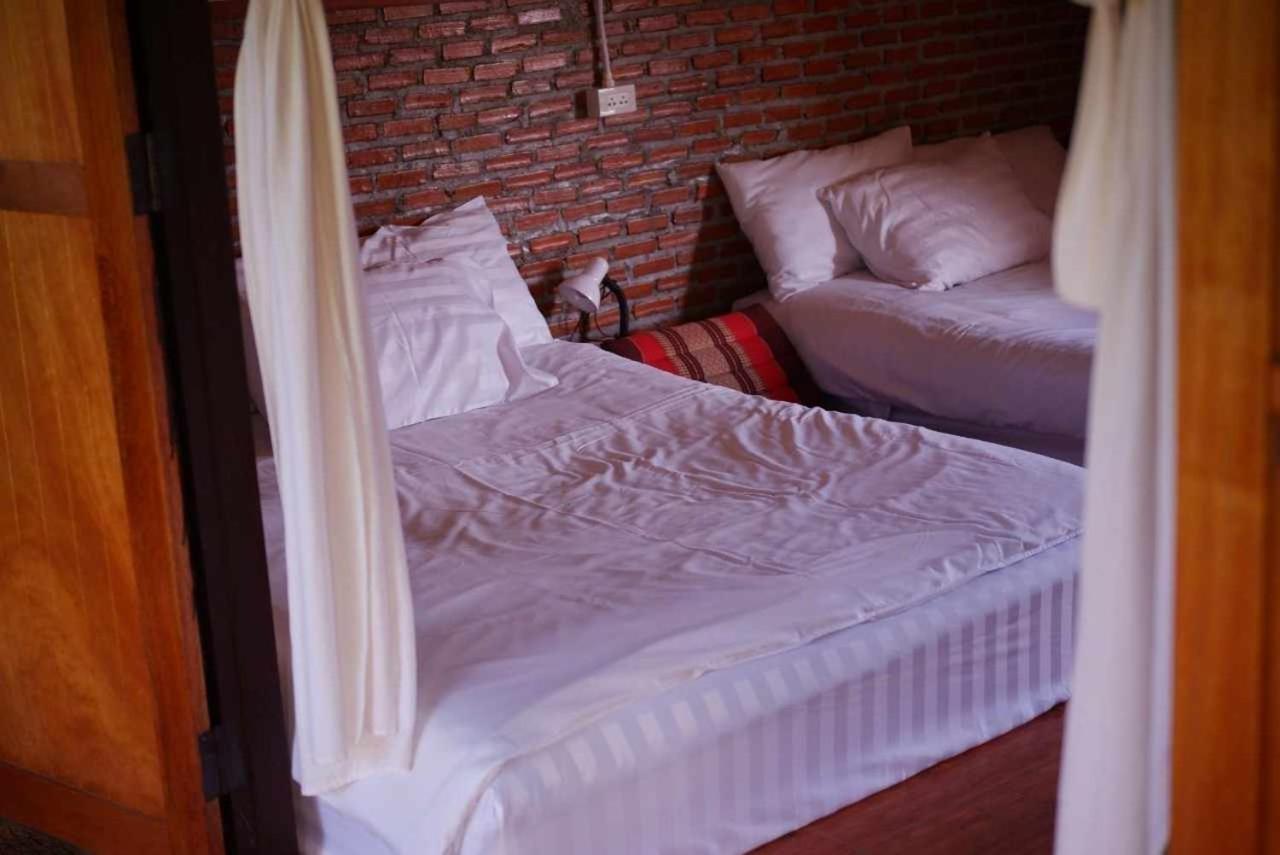 Quadruple Room with Mountain View - Photo 9