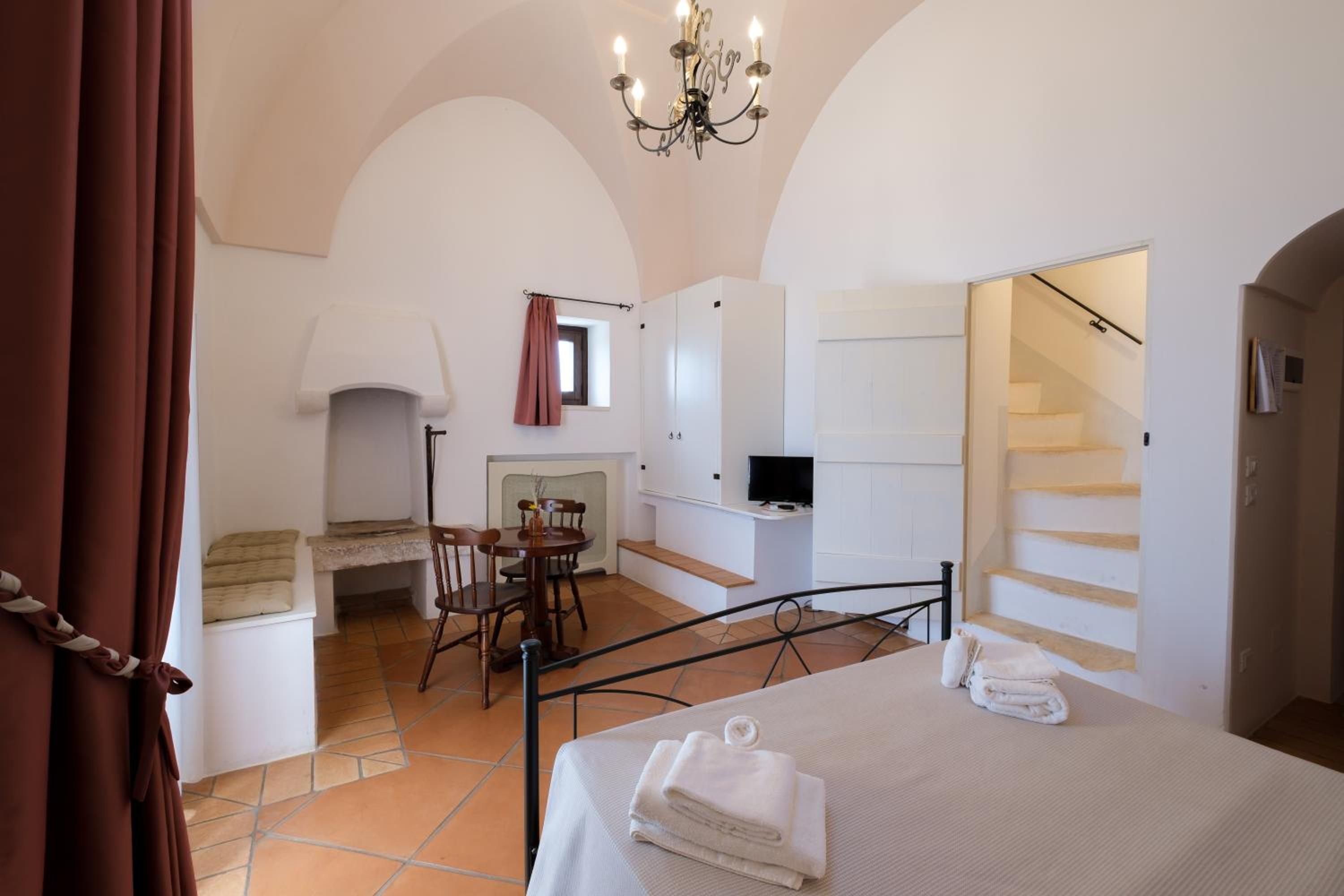 Deluxe Double Room photo 2