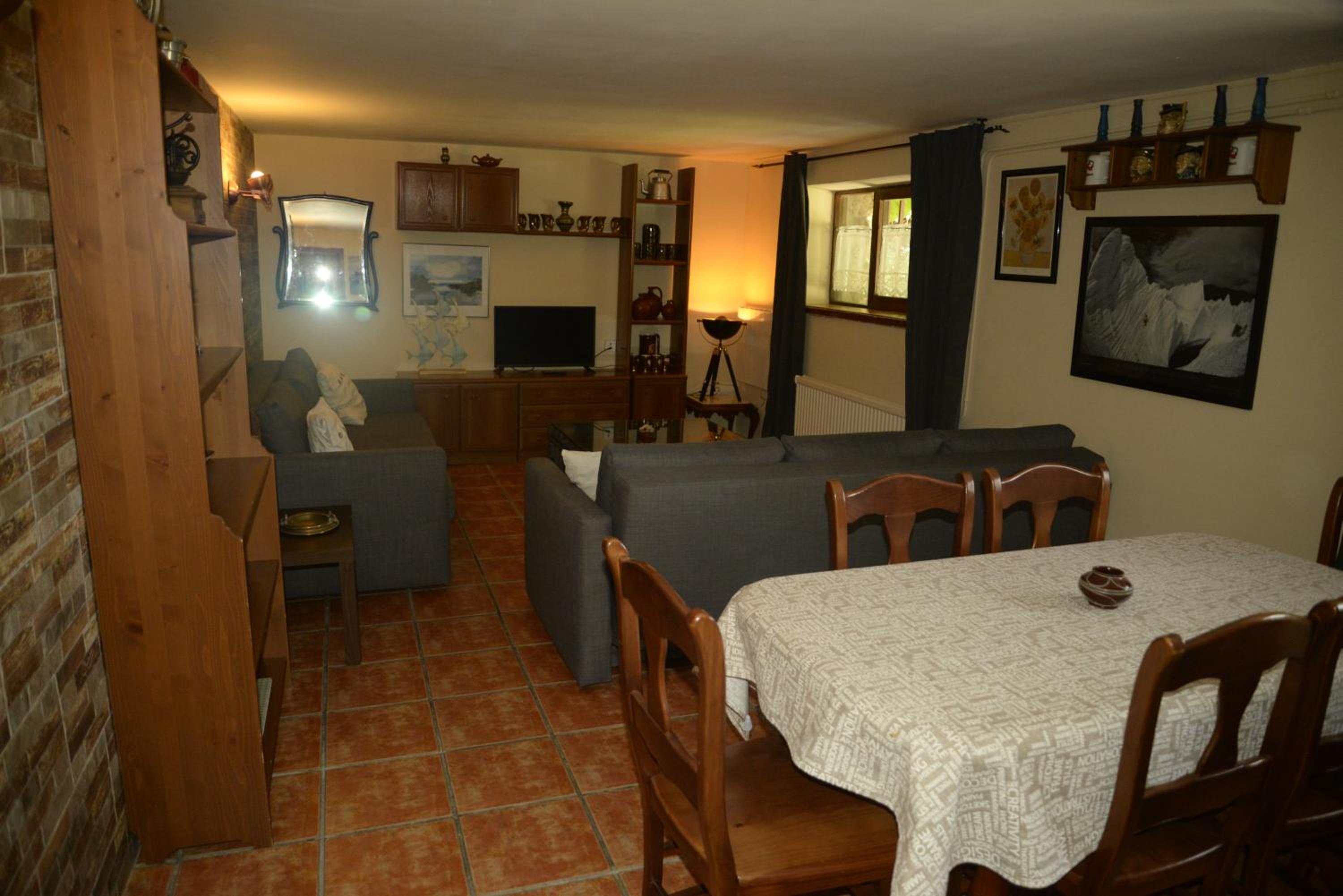 Family Studio photo 3