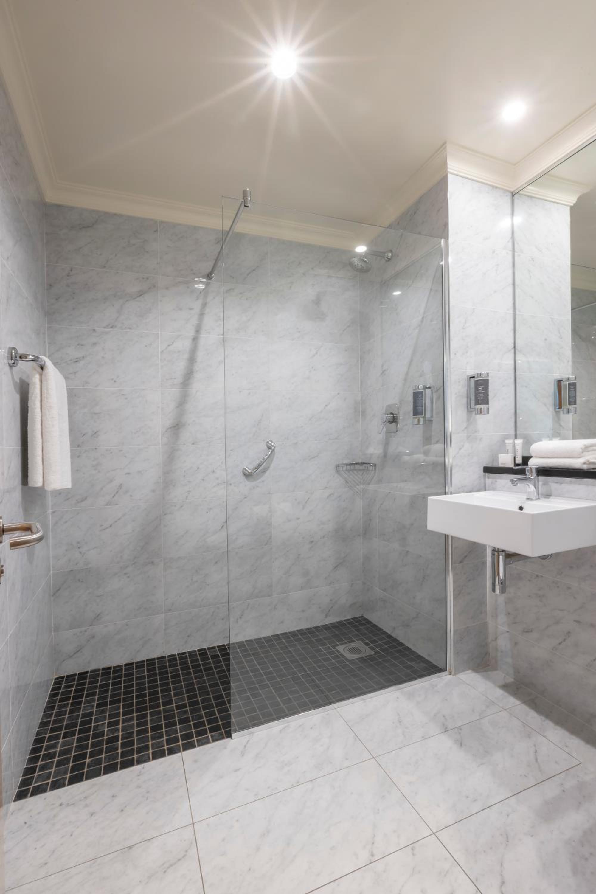 Classic Double Room - Photo 3
