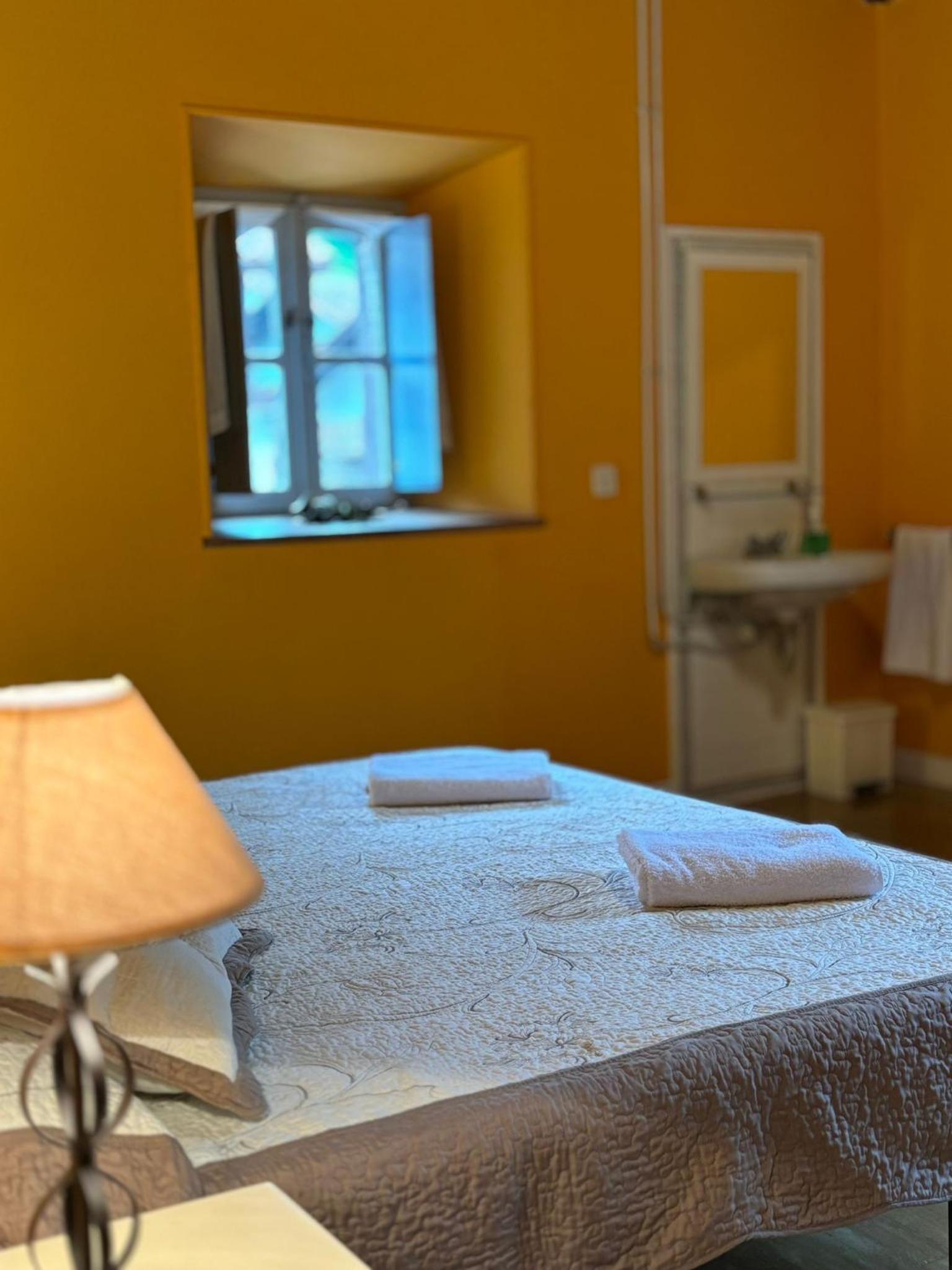 Habitación Doble con Baño Privado