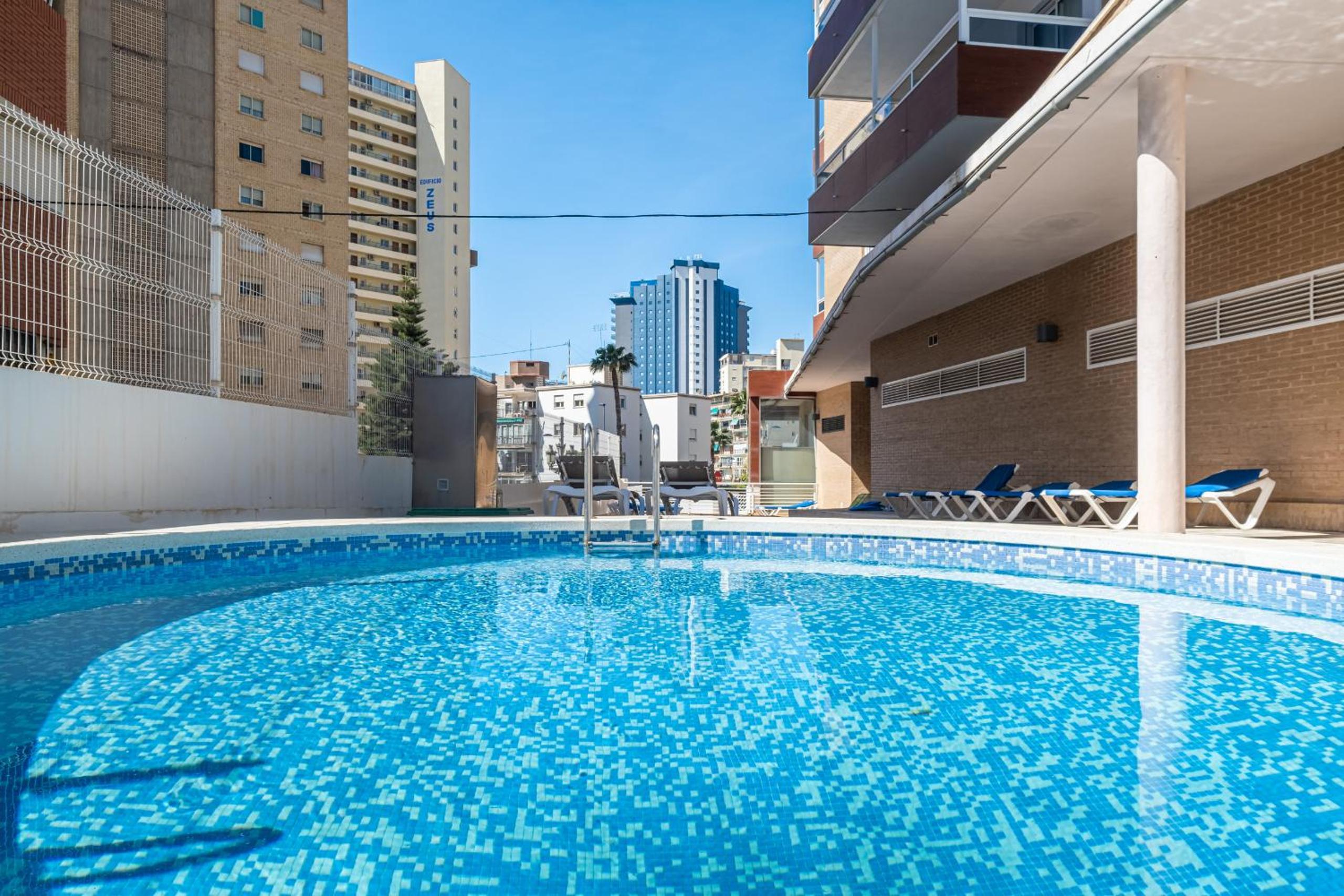 One-Bedroom Apartment with View - Photo 25