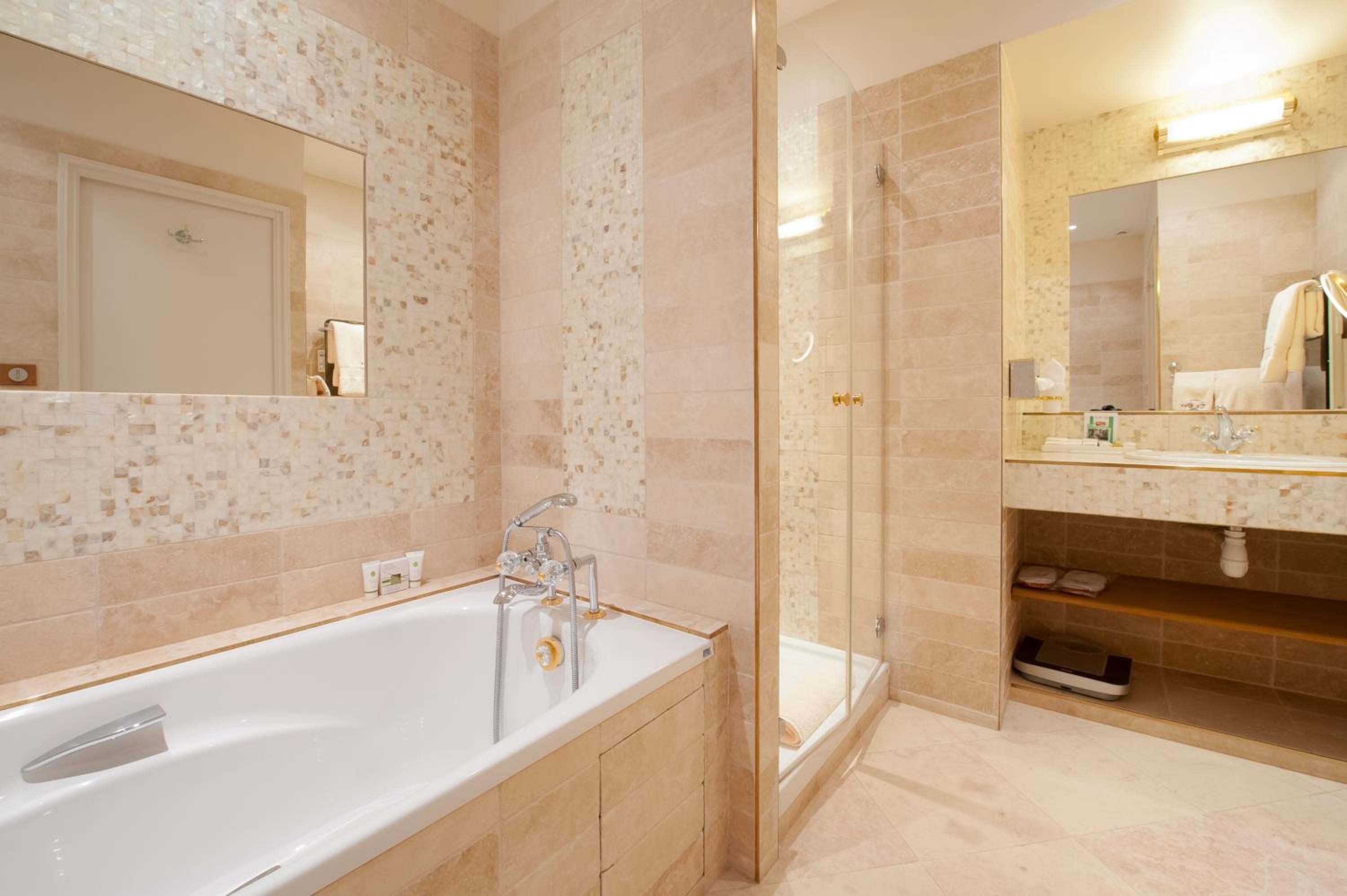 Suite Grand Cru - Photo 12