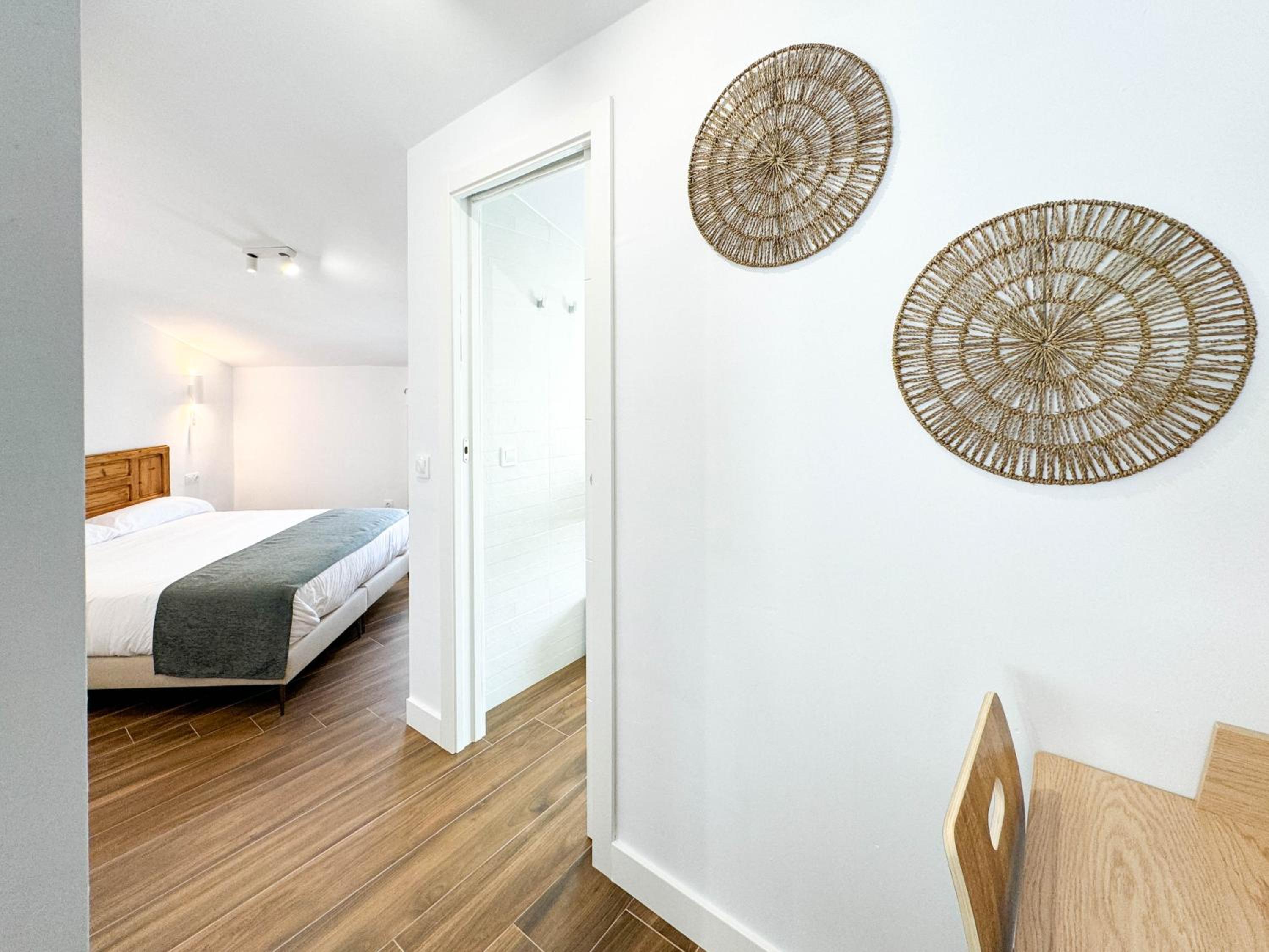 King Room with Mountain View photo 2