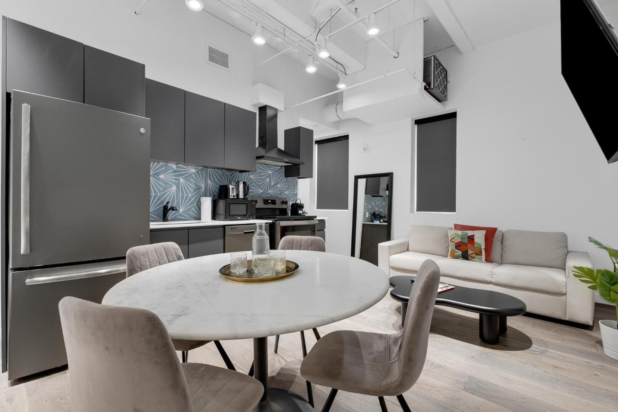 Loft - Photo 17
