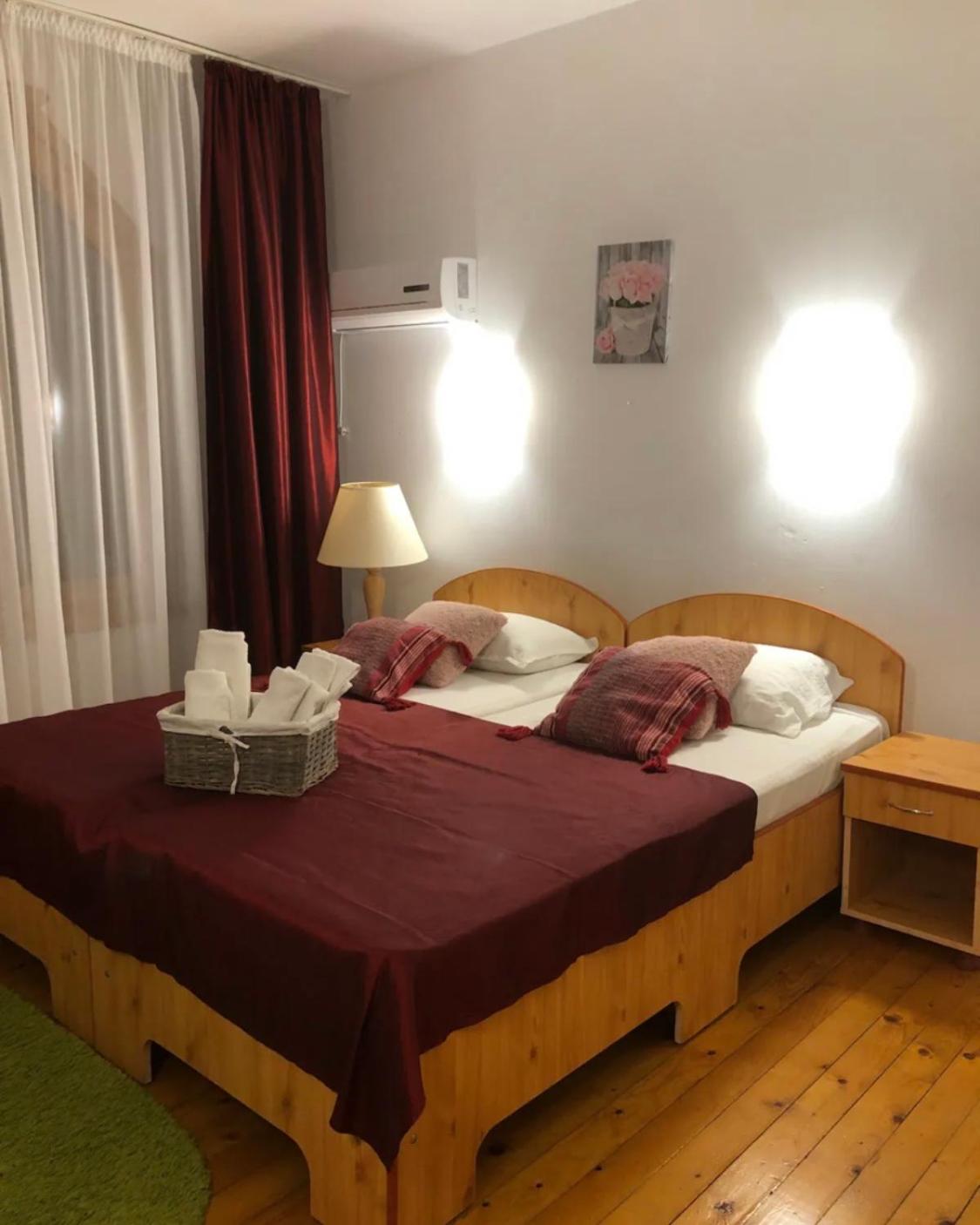 Deluxe Double Room with Balcony photo 3