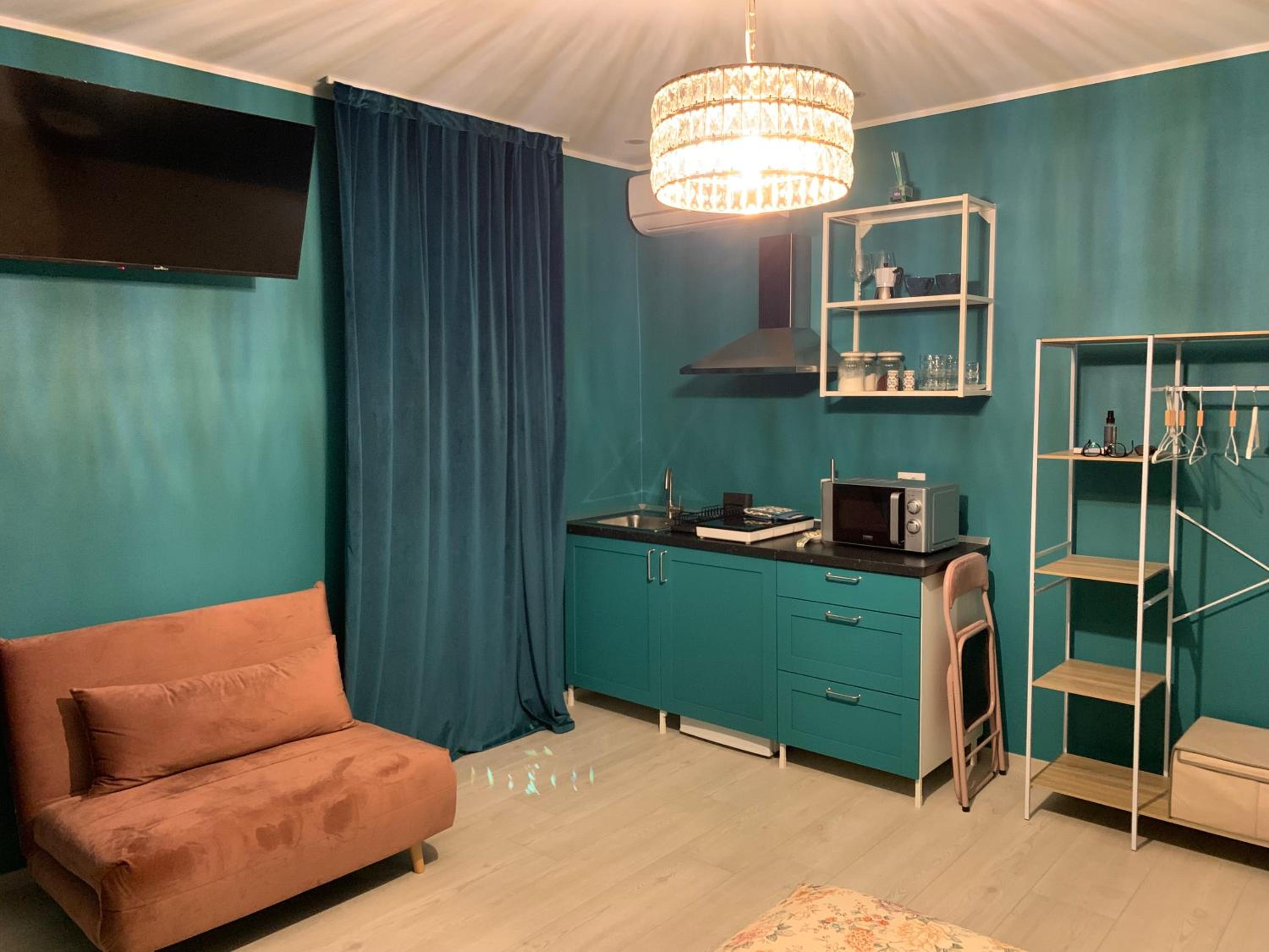 One-Bedroom Apartment photo 2
