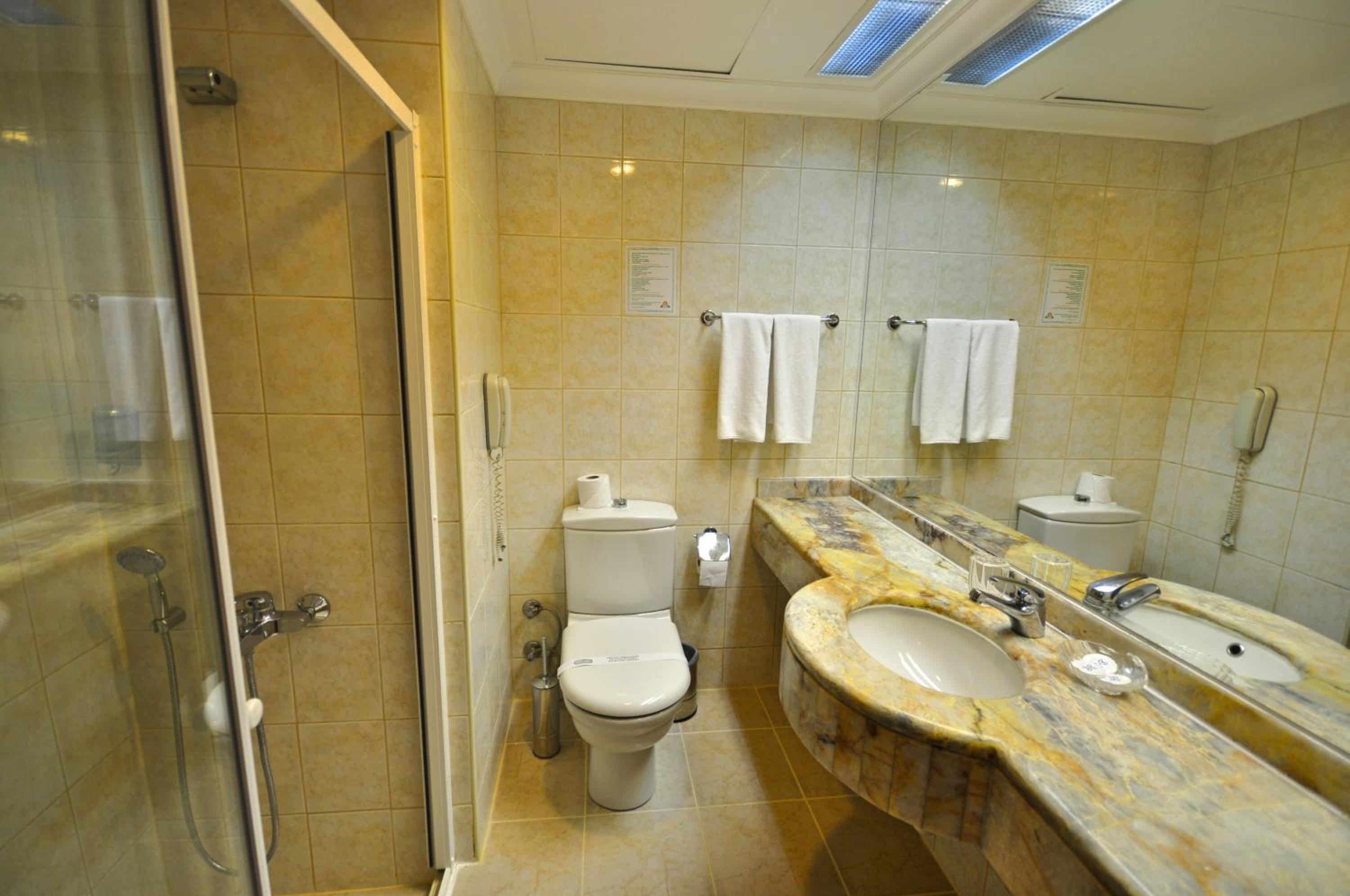 Standard Room photo 3