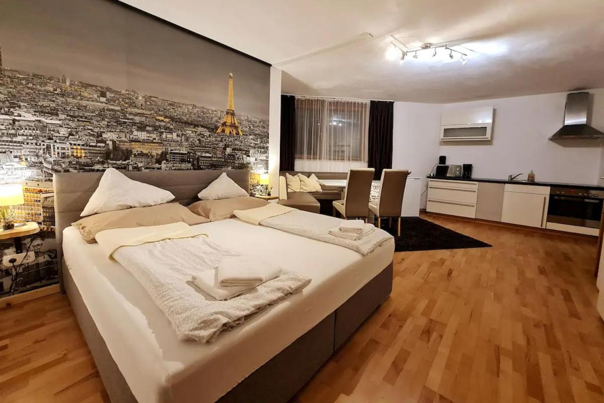 Studio Apartment with One Double Bed photo 1