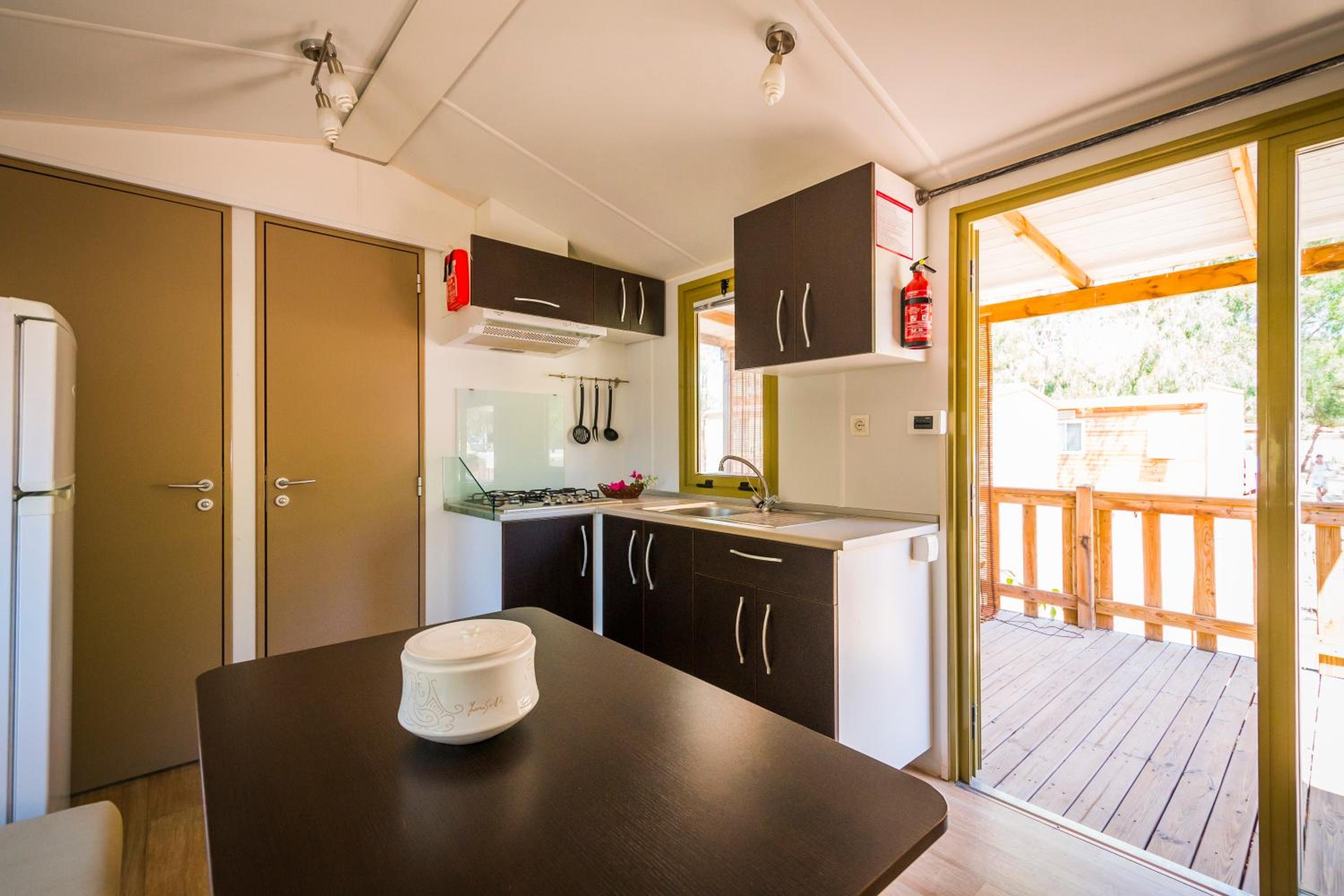 Three-Bedroom Mobile Home photo 2
