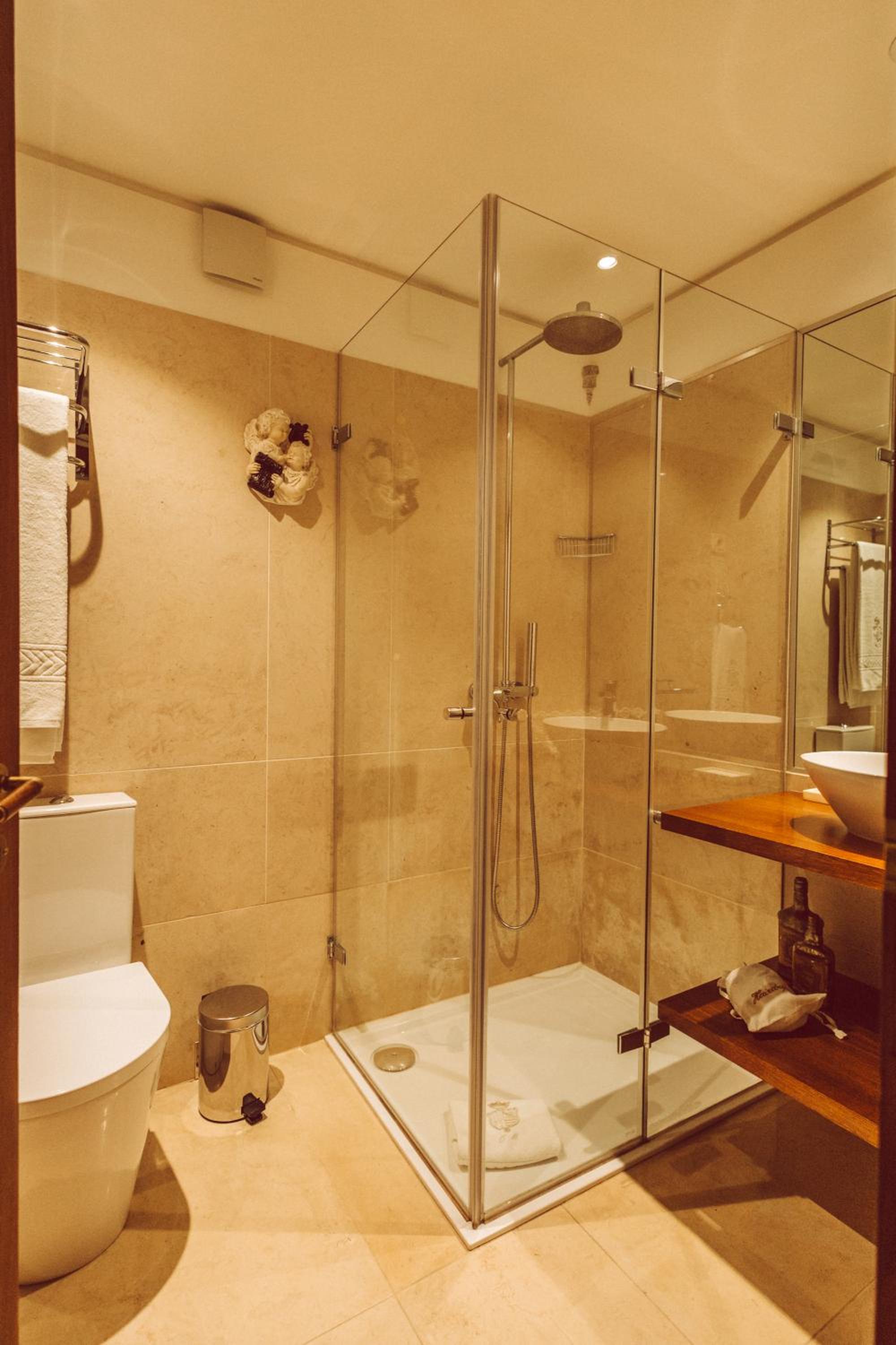 Superior Double or Twin Room with Sea View photo 2