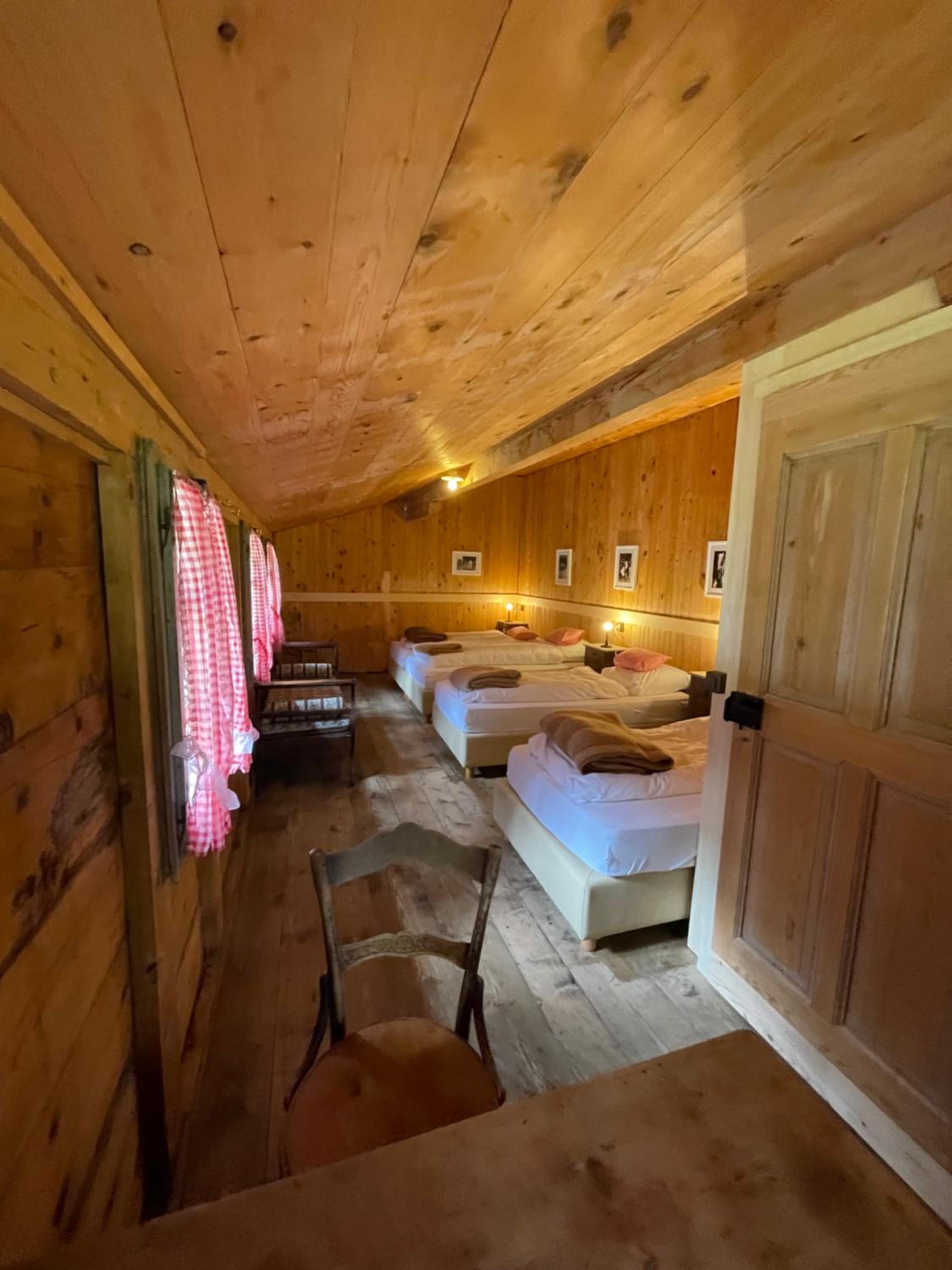 4-Bed Mixed Dormitory Room - Annex