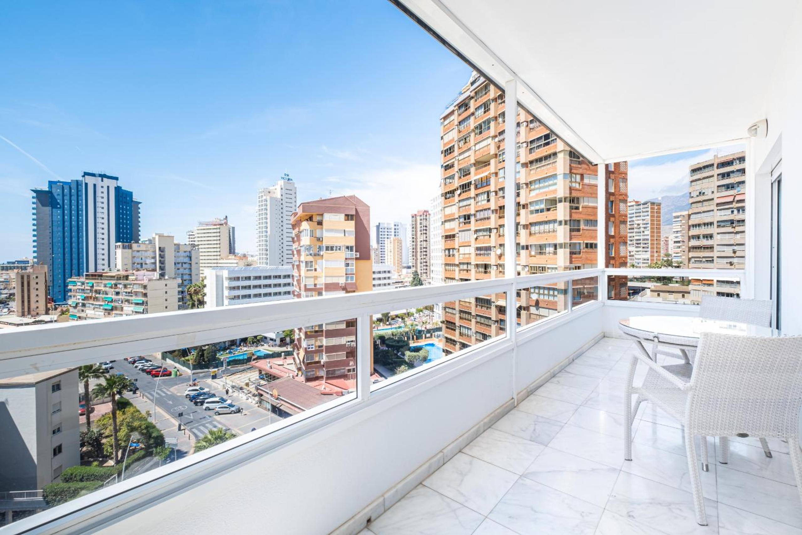 One-Bedroom Apartment with View - Photo 27