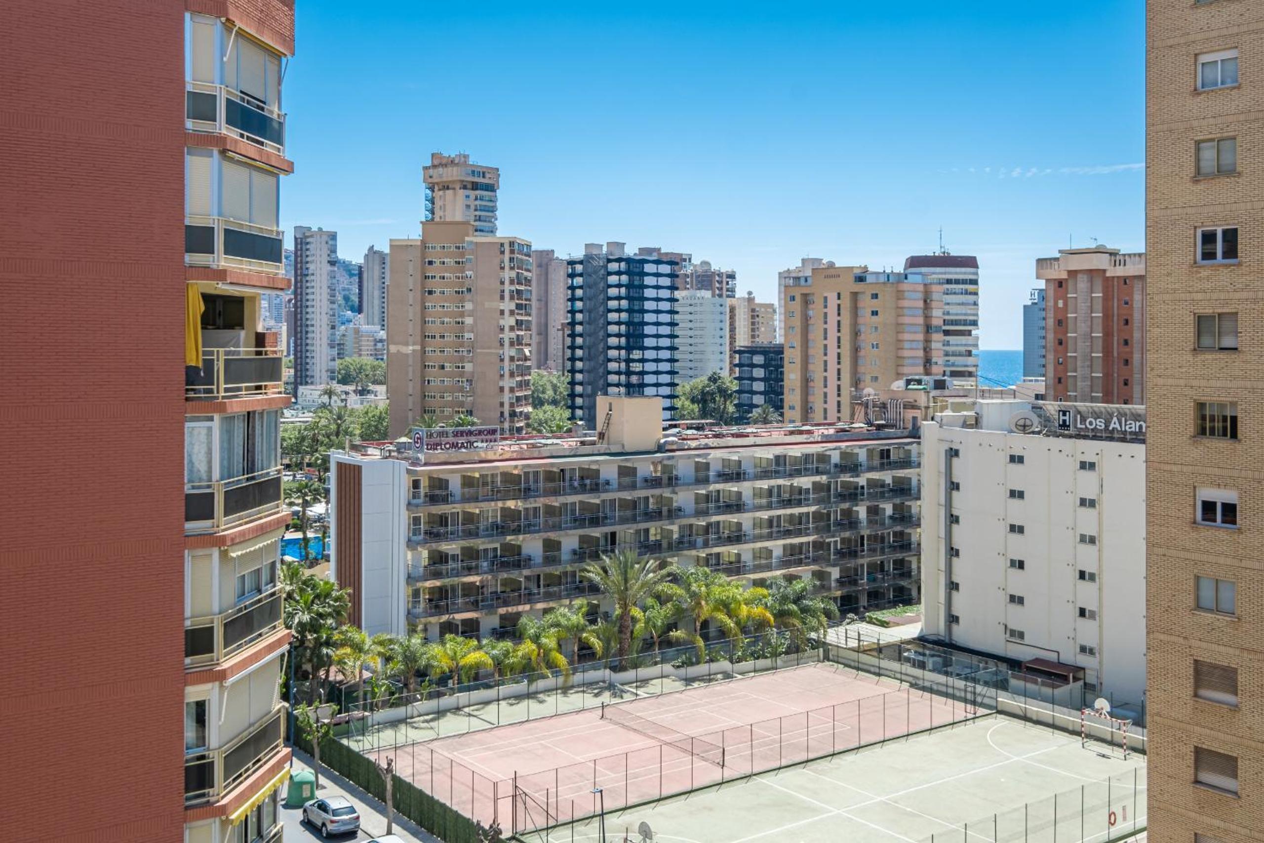One-Bedroom Apartment with View - Photo 30