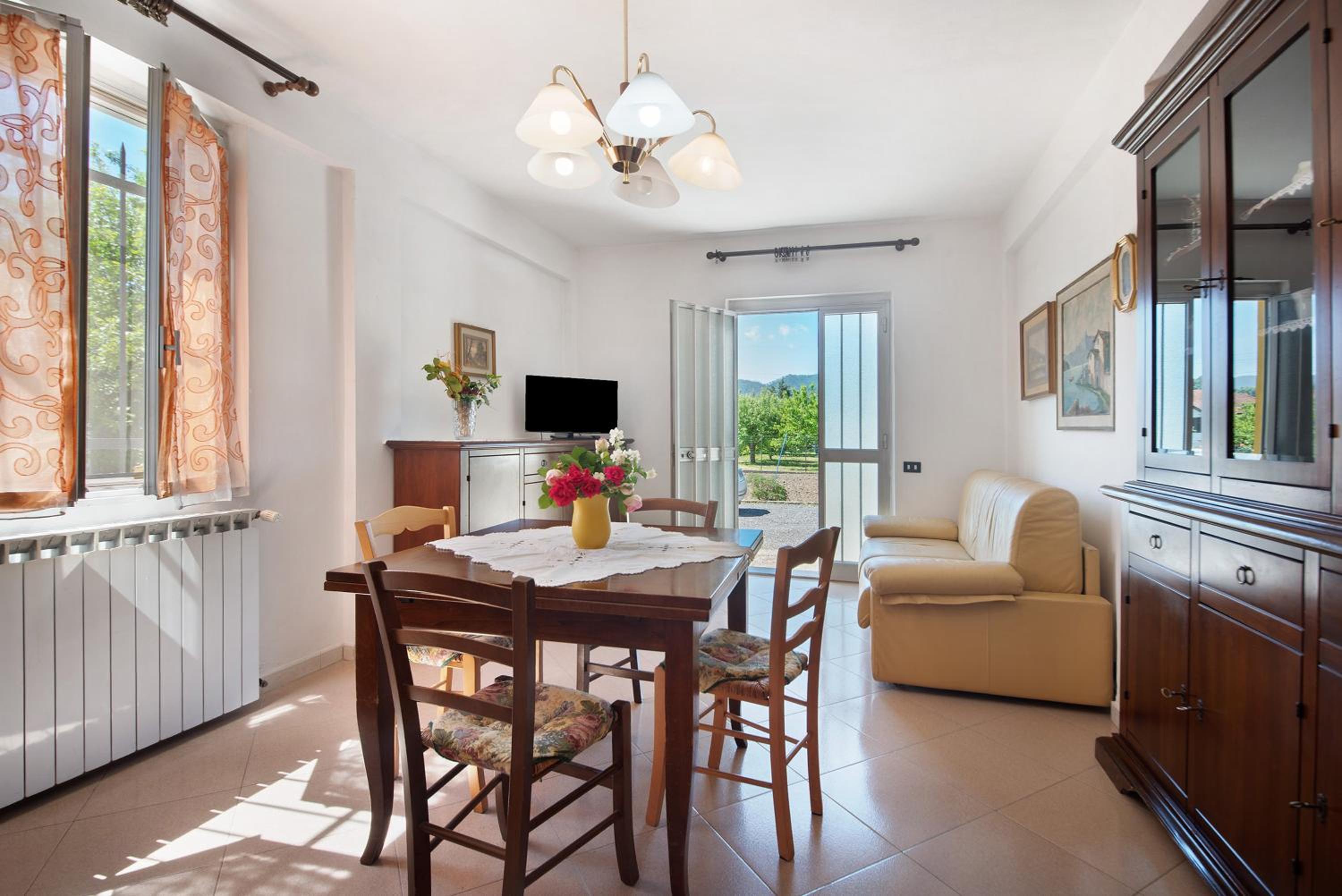 Two-Bedroom Deluxe Apartment with Garden View