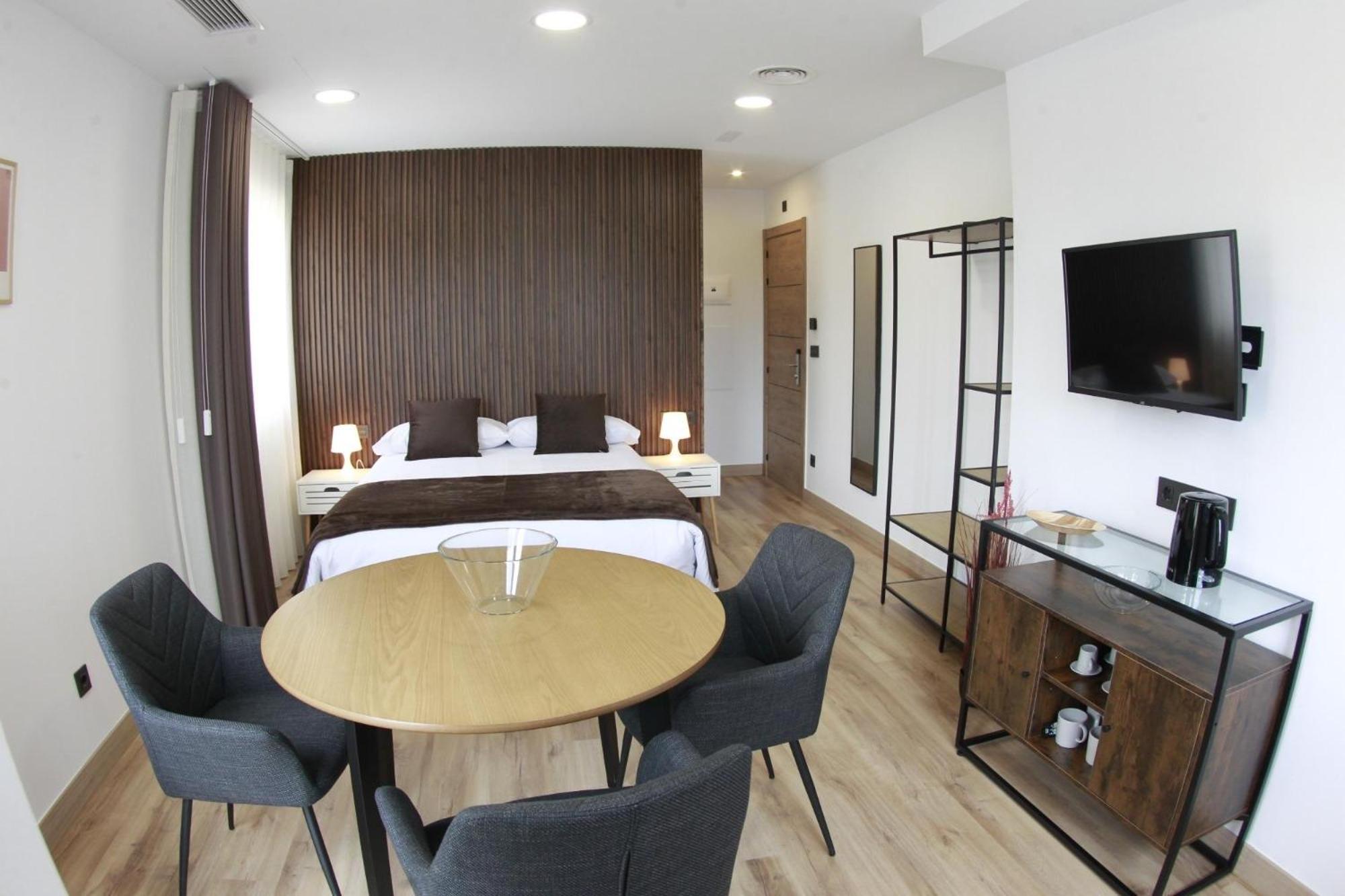 Superior Apartment with City View photo 3