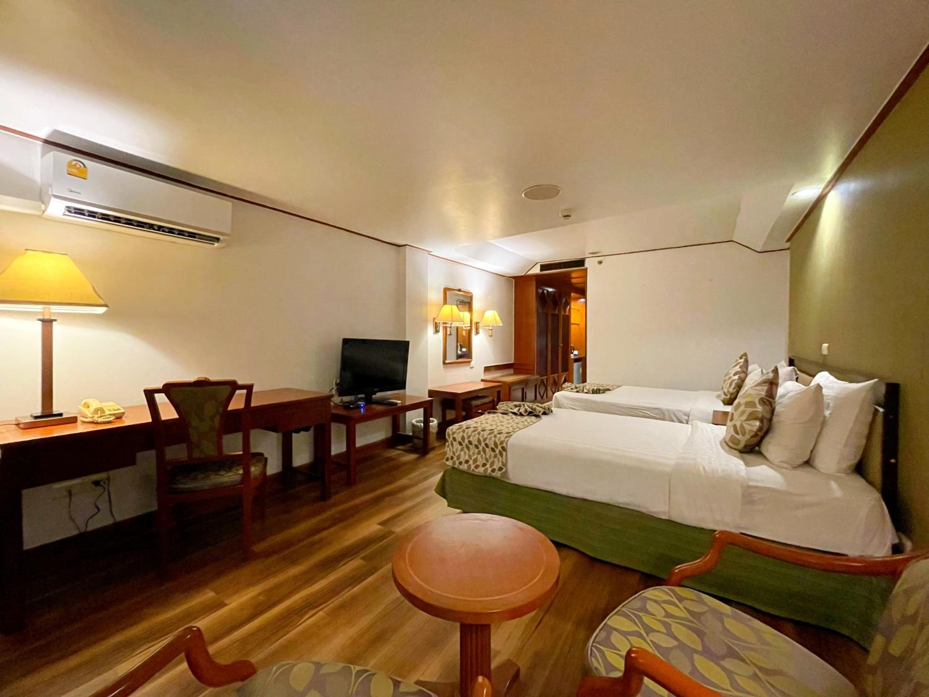 Superior Twin Room photo 2