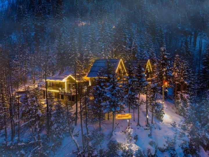 Two-Bedroom Chalet photo 1