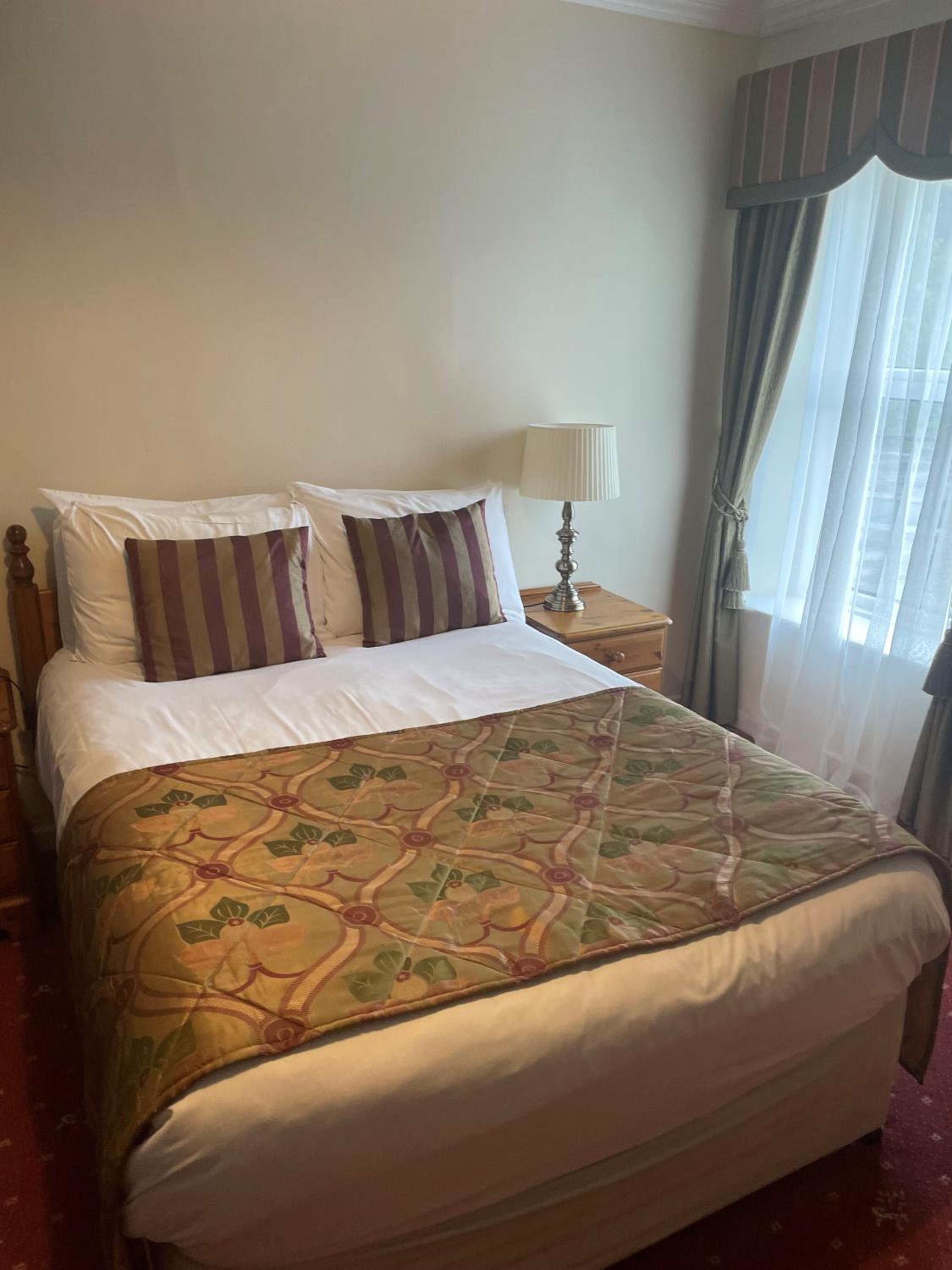 Double Room (no pets allowed) - Photo 3