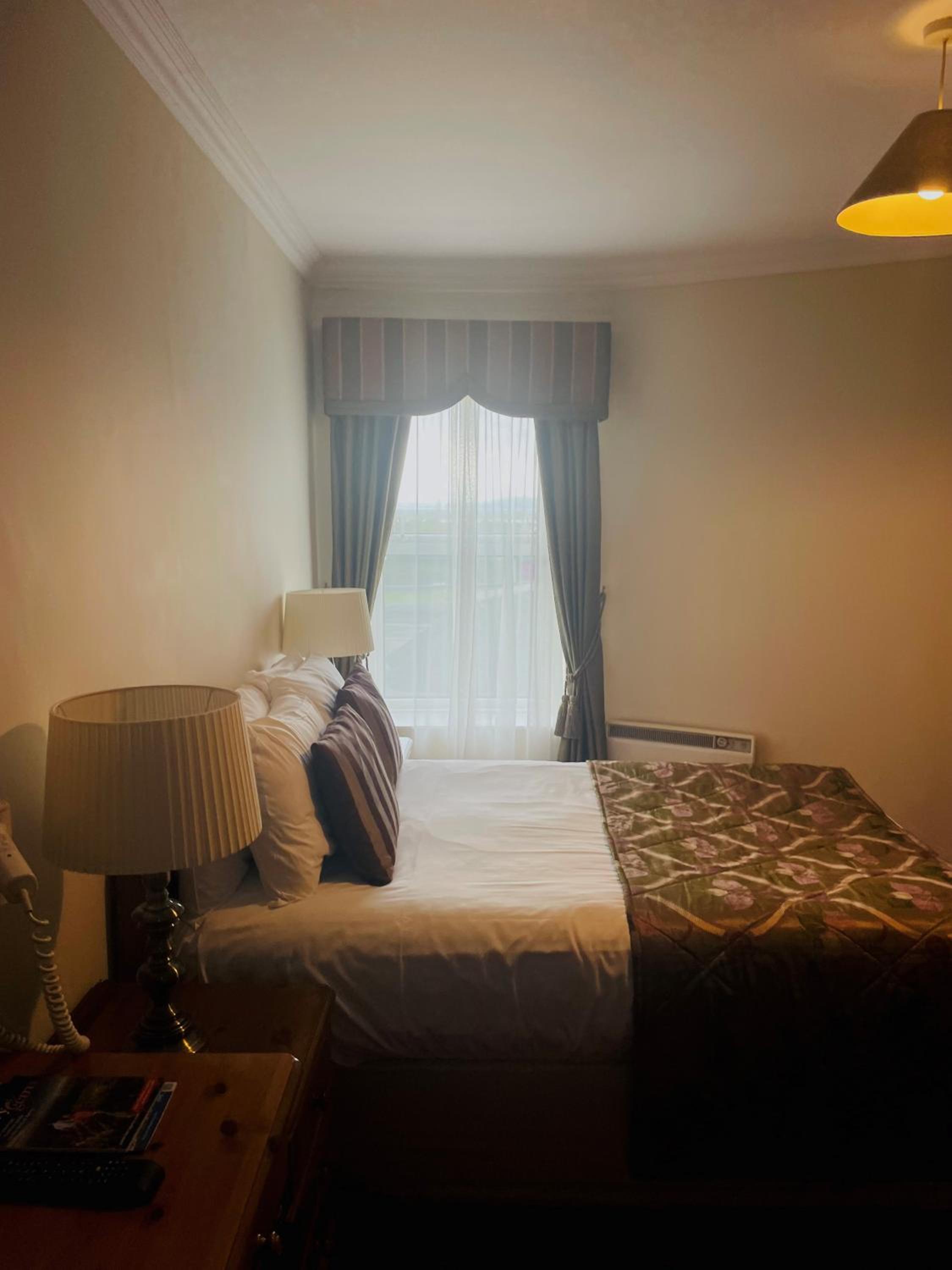 Double Room (no pets allowed) - Photo 4