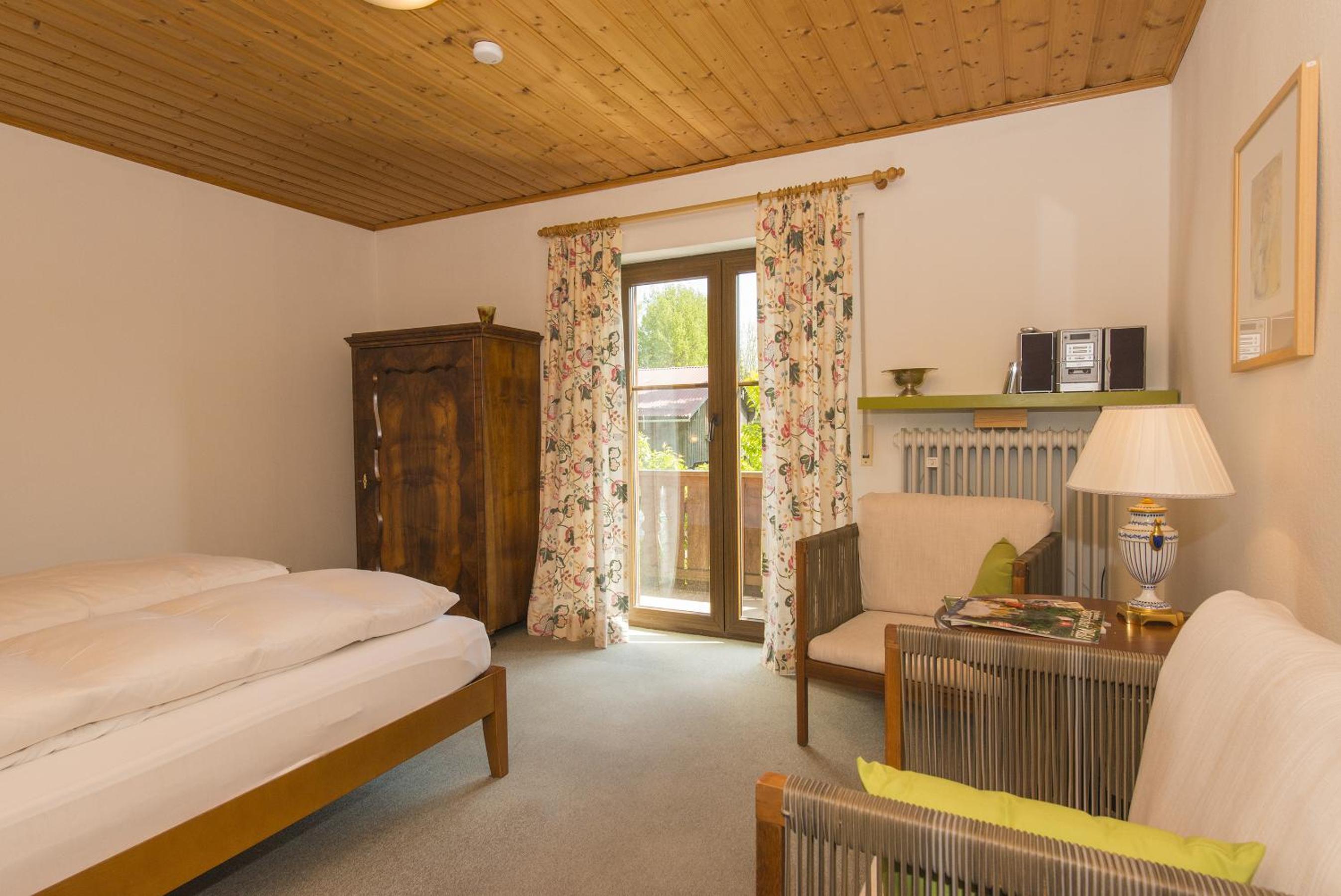 Double Room photo 3