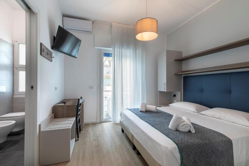Superior Double Room - Photo 2