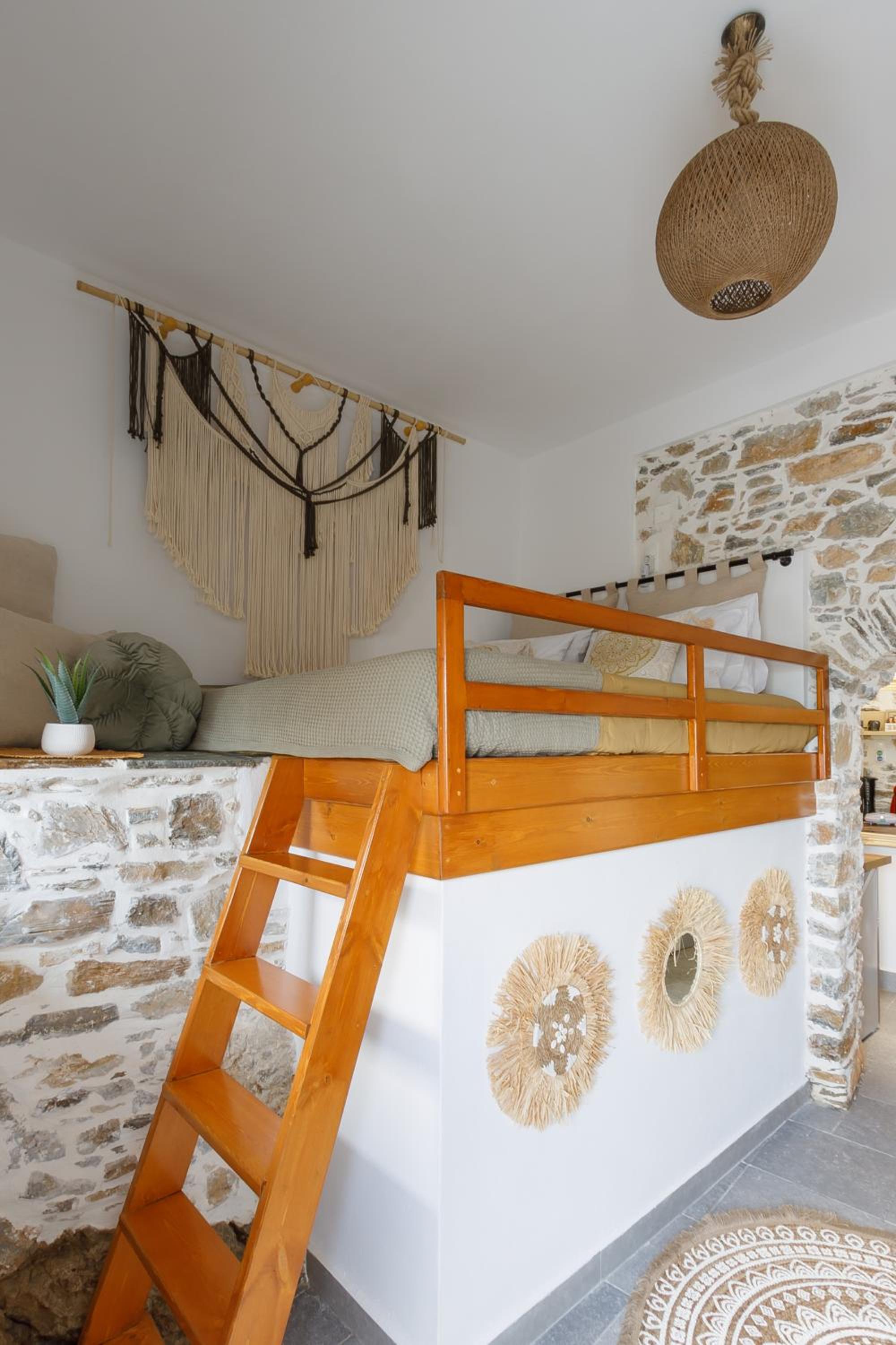 One-Bedroom Apartment - Garden View