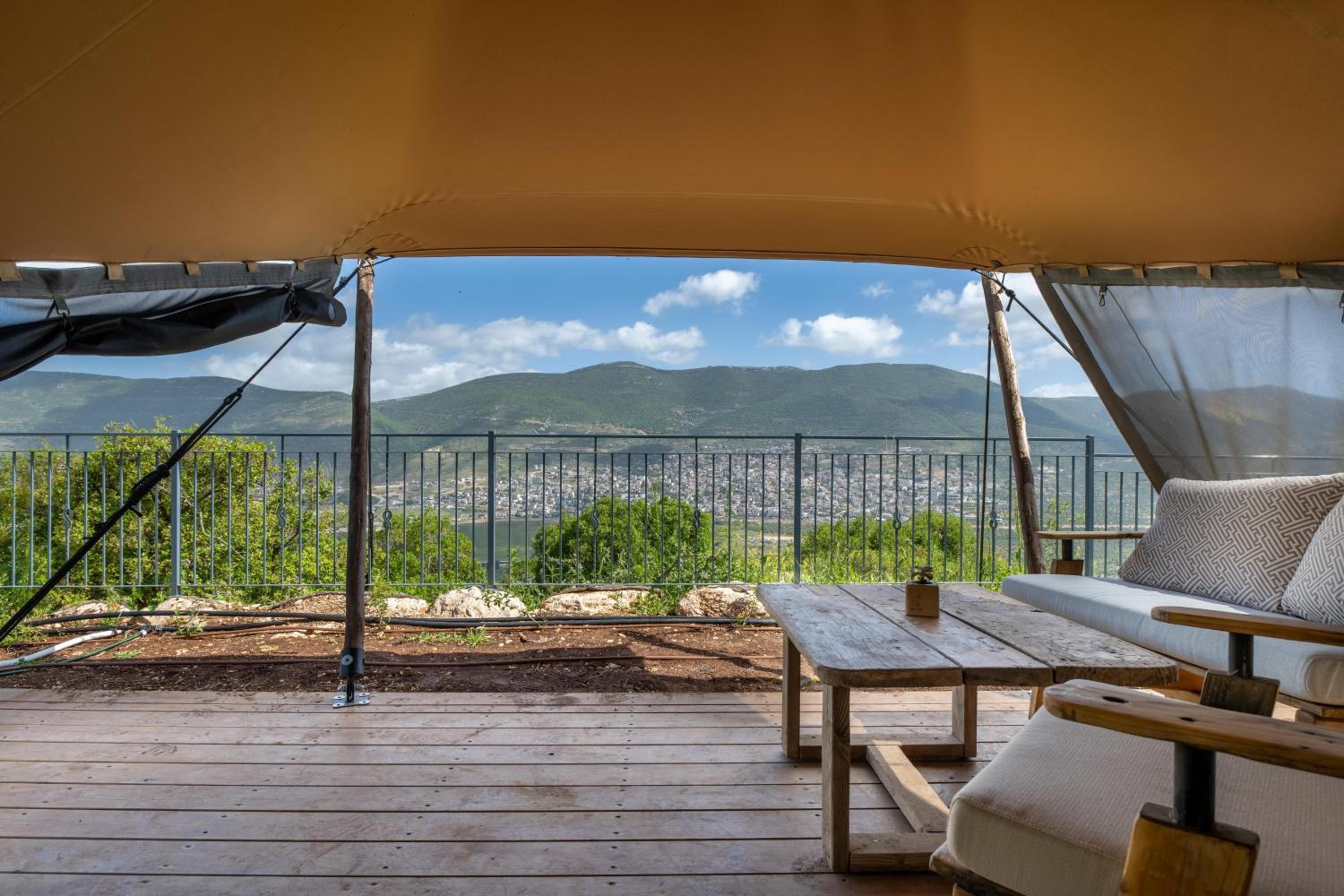 Valley Glamping photo 3