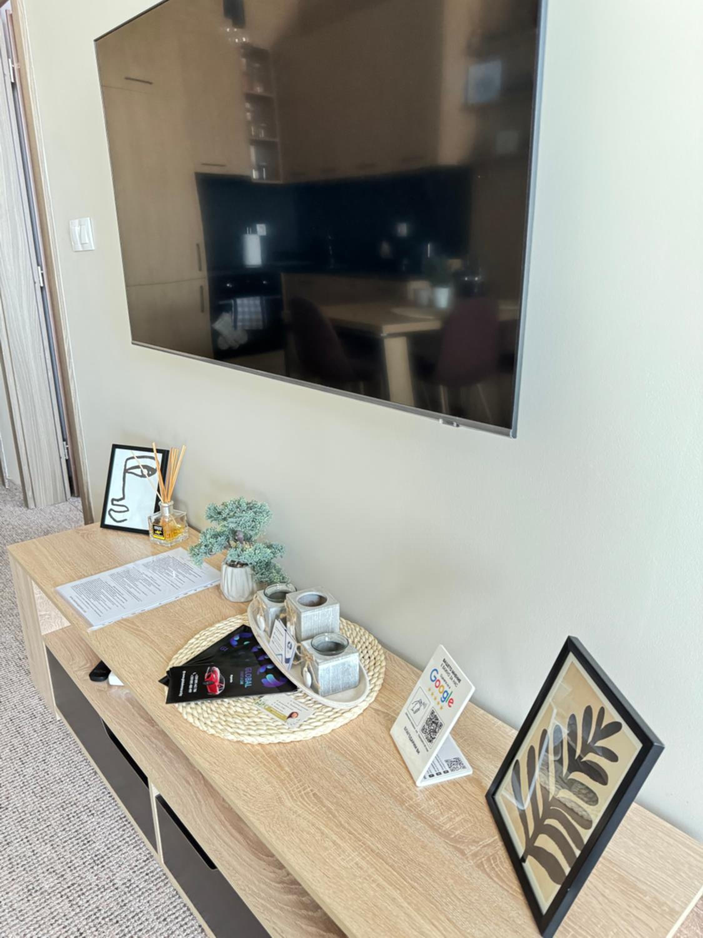 One-Bedroom Apartment - Photo 13