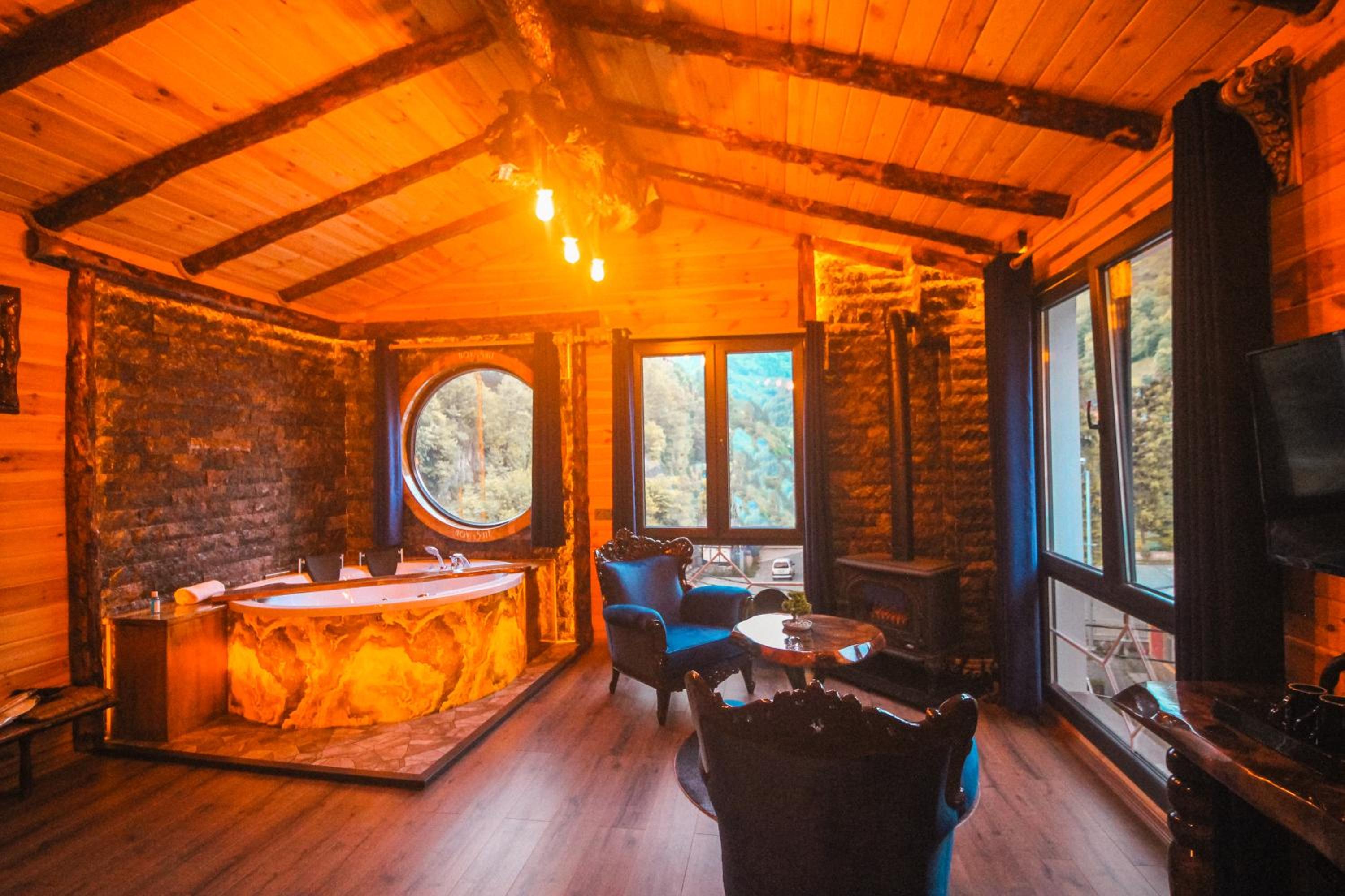 King Room With Mountain View