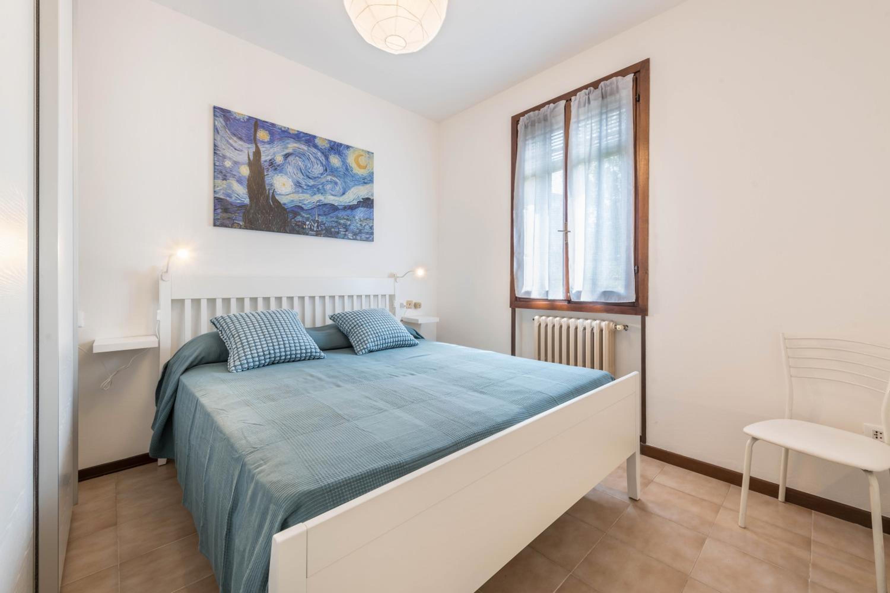Superior One-Bedroom Apartment photo 1