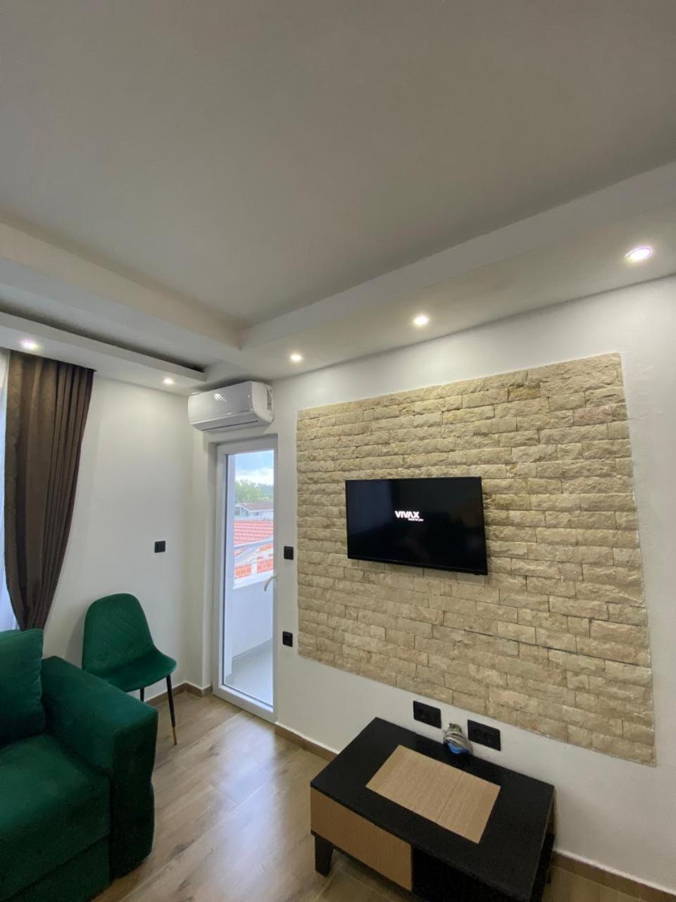 Deluxe Family Suite photo 1