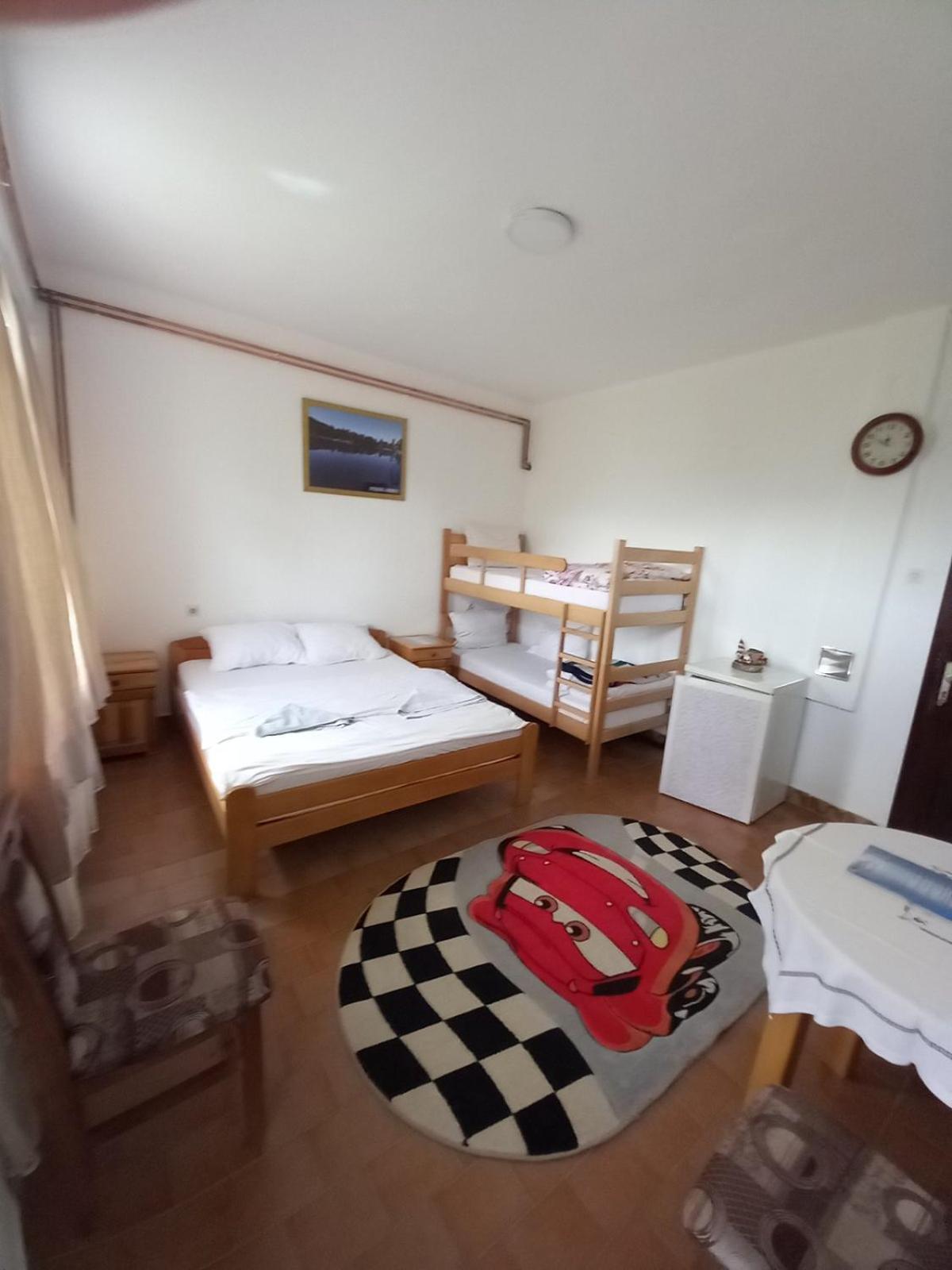Classic Triple Room photo 3