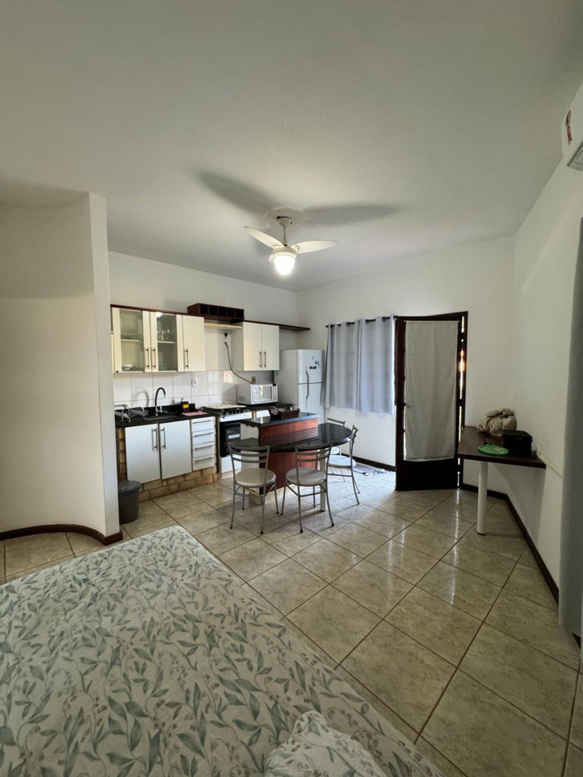 Apartment - Photo 3