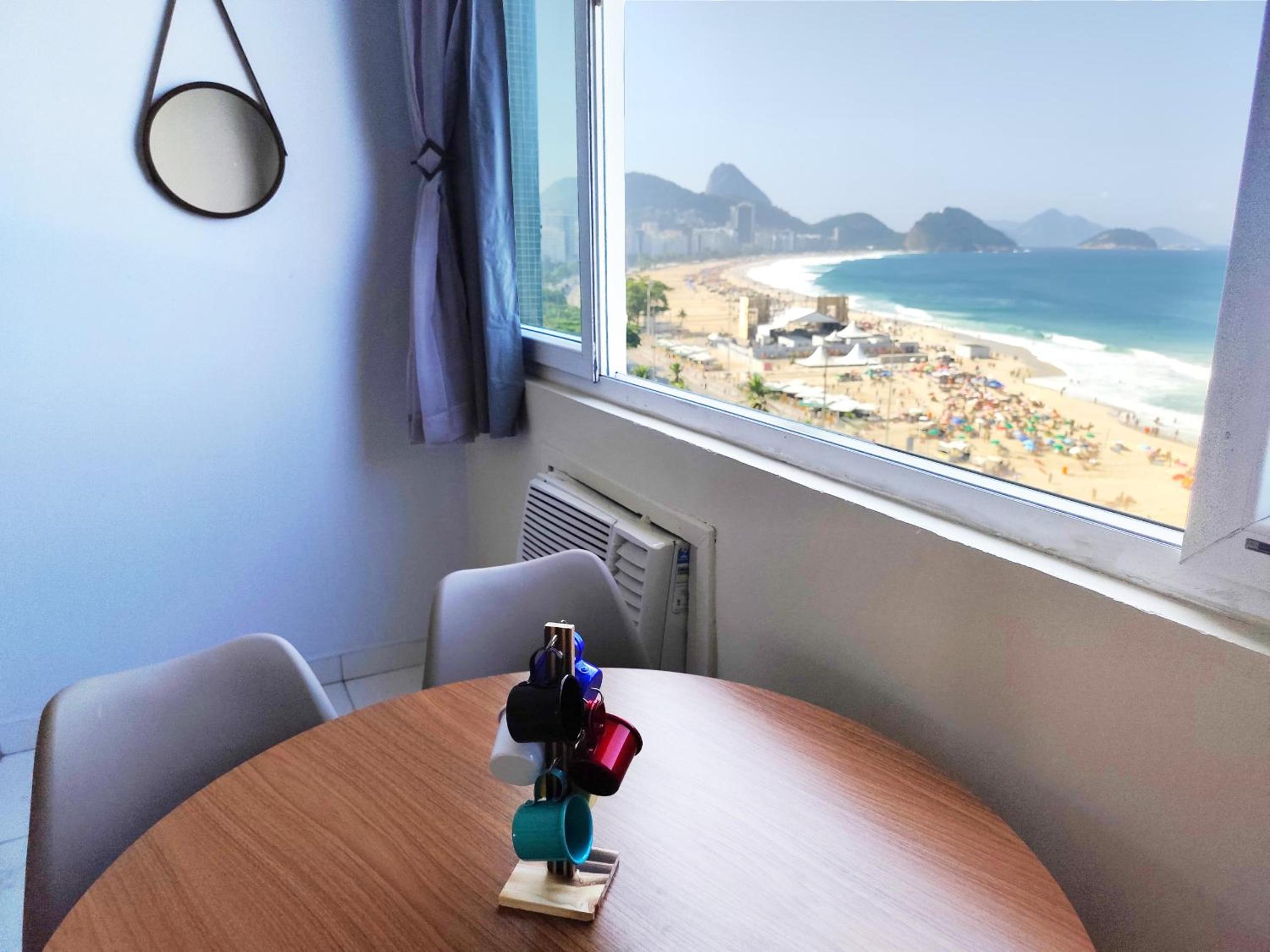 Apartment with Sea View - Photo 2