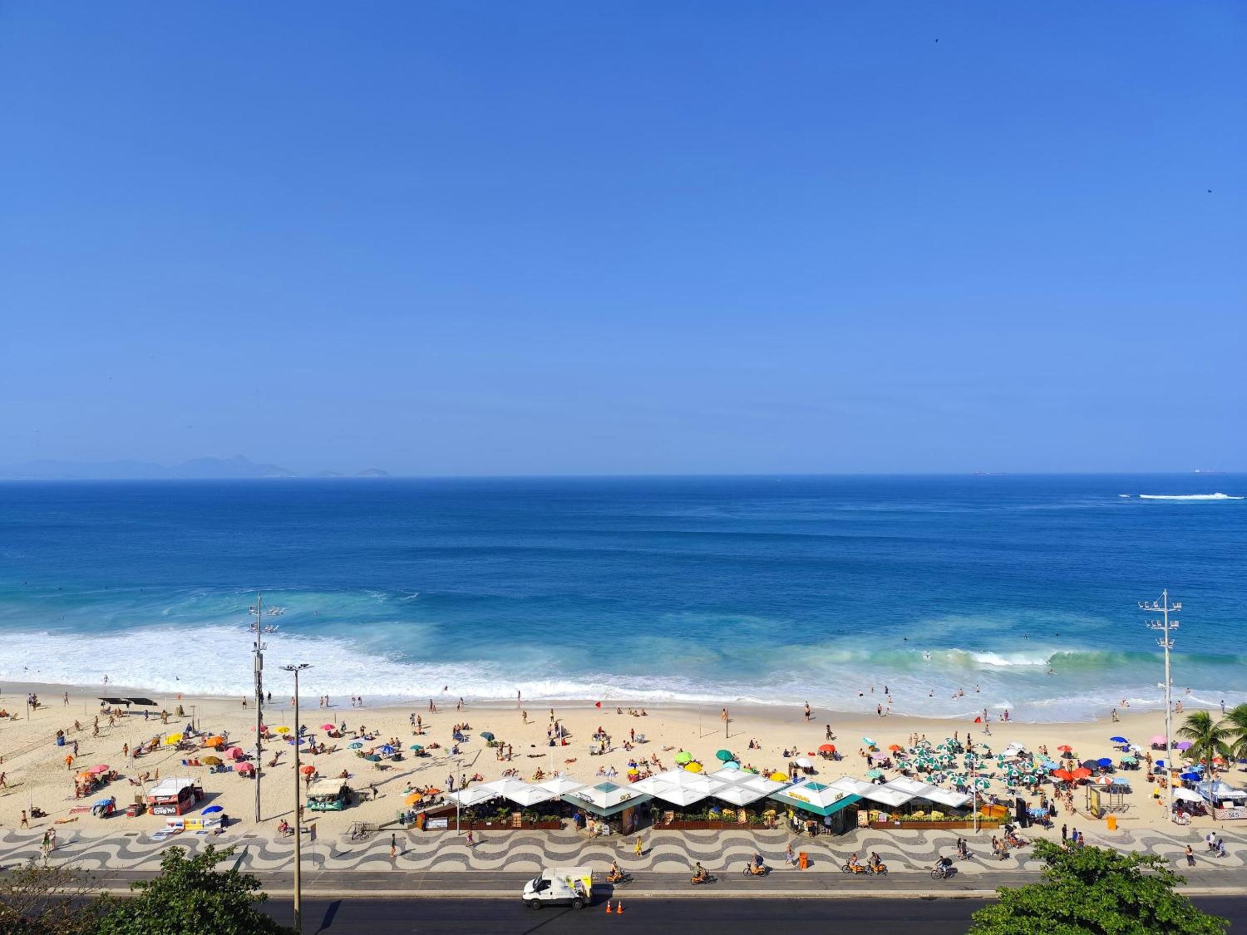 Apartment with Sea View - Photo 6