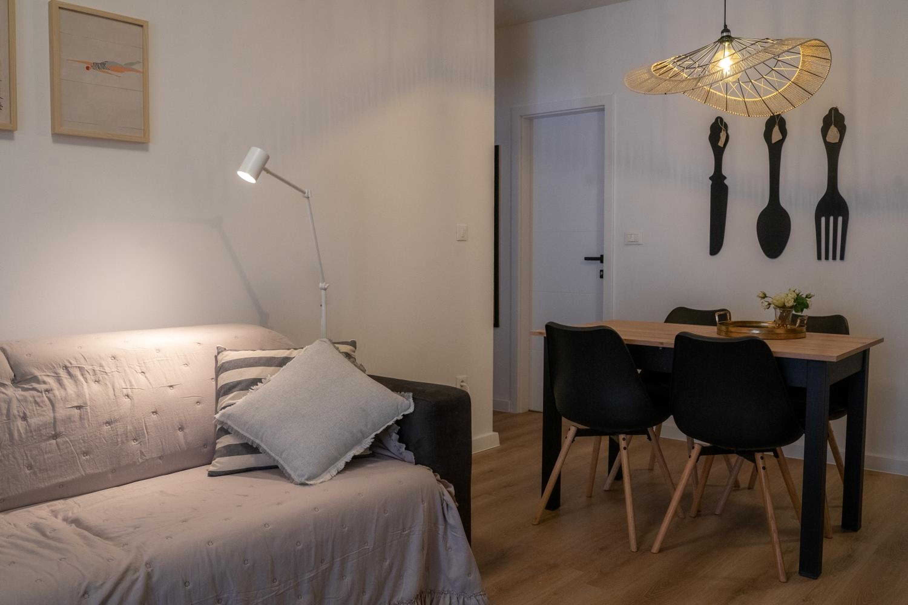 Two-Bedroom Apartment with Patio (4 Adults) - Photo 5