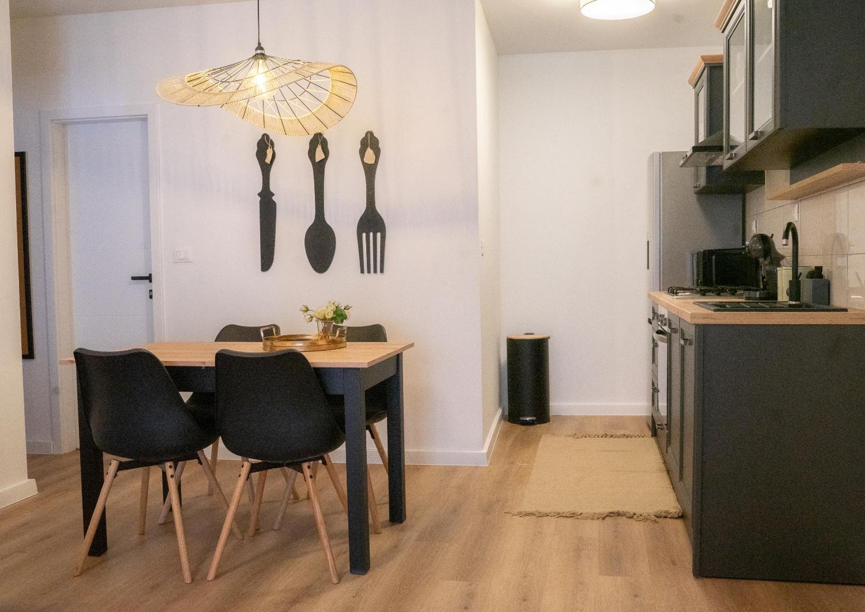 Two-Bedroom Apartment with Patio (4 Adults) - Photo 15