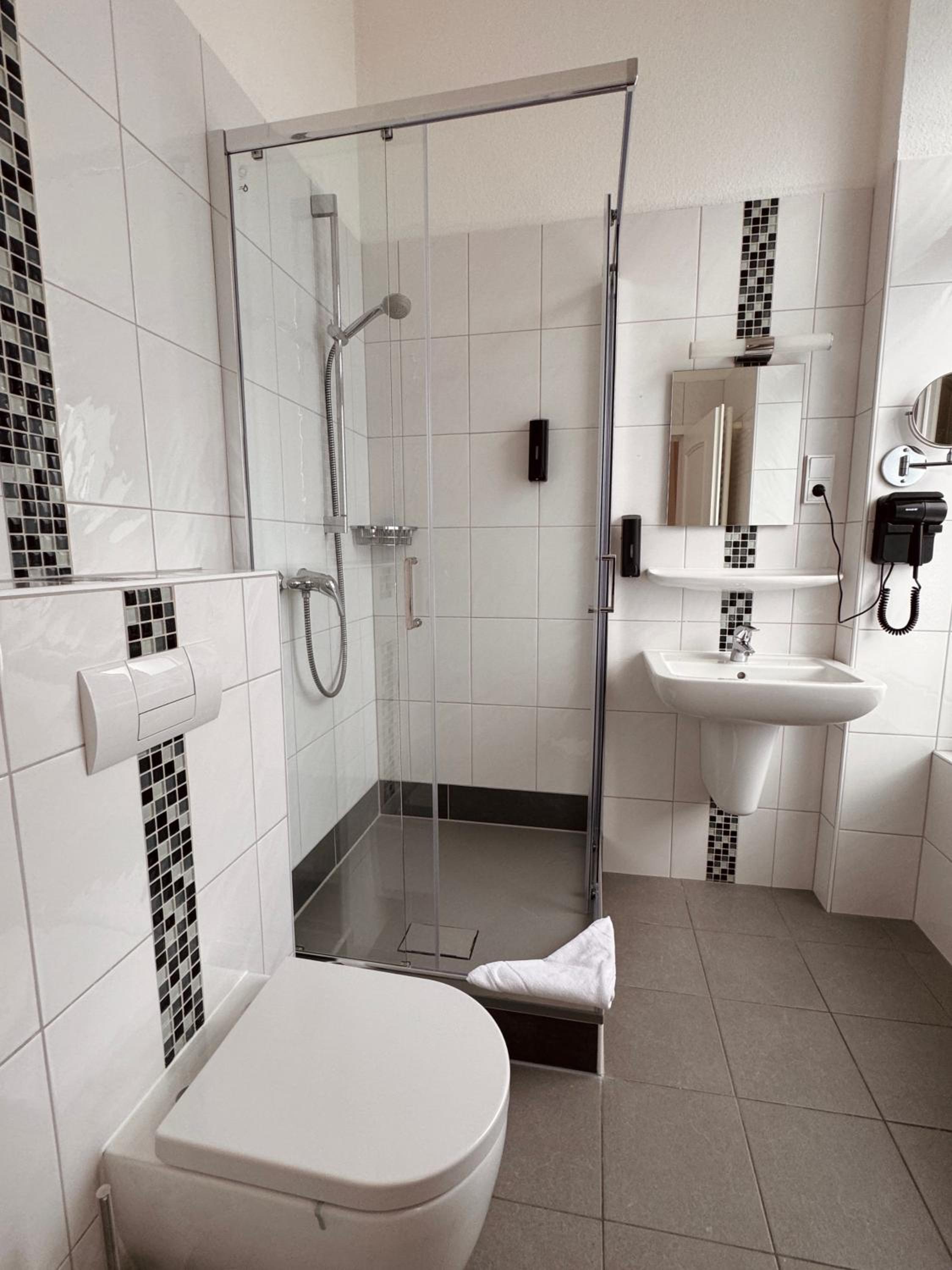 Superior Double or Twin Room photo 2