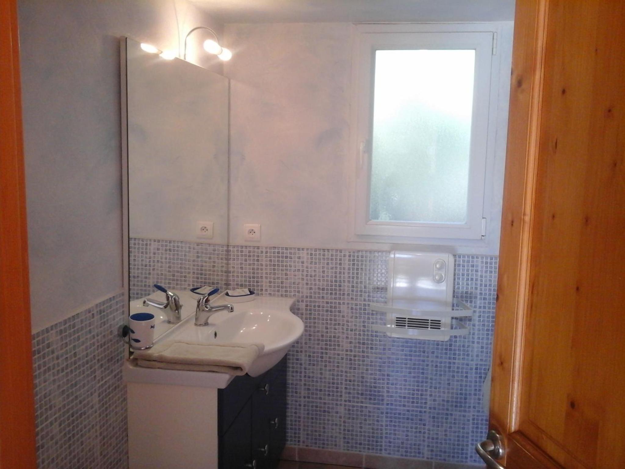 Studio (2 Adults) photo 2