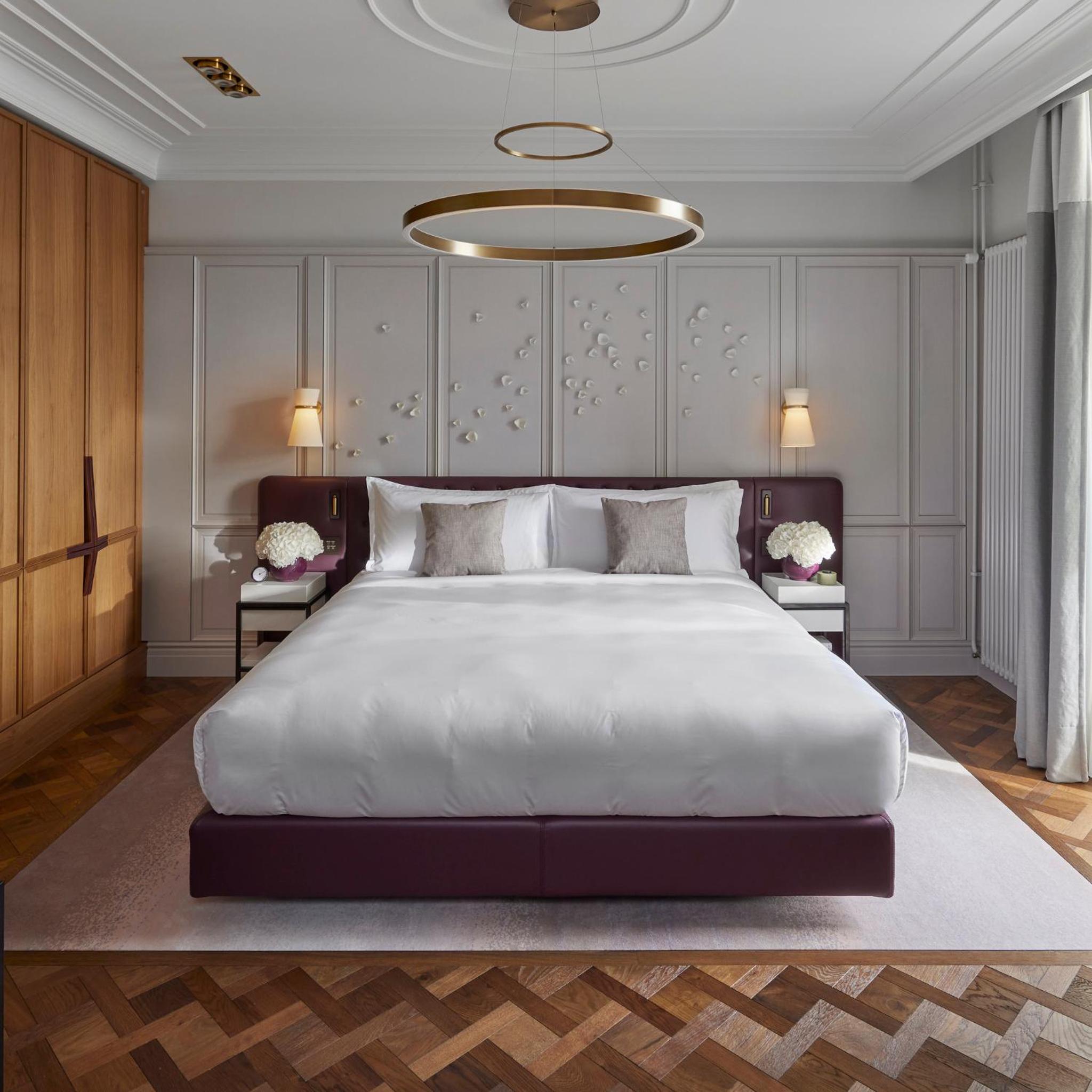 Lake View Suite - Photo 1