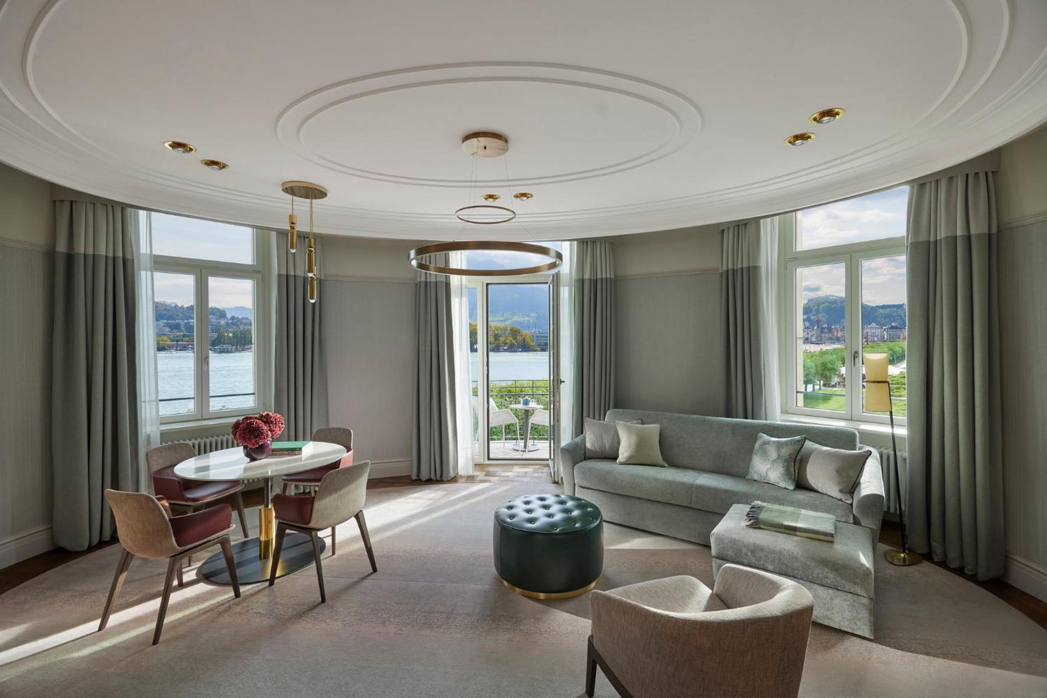 Lake View Tower Suite - Photo 1