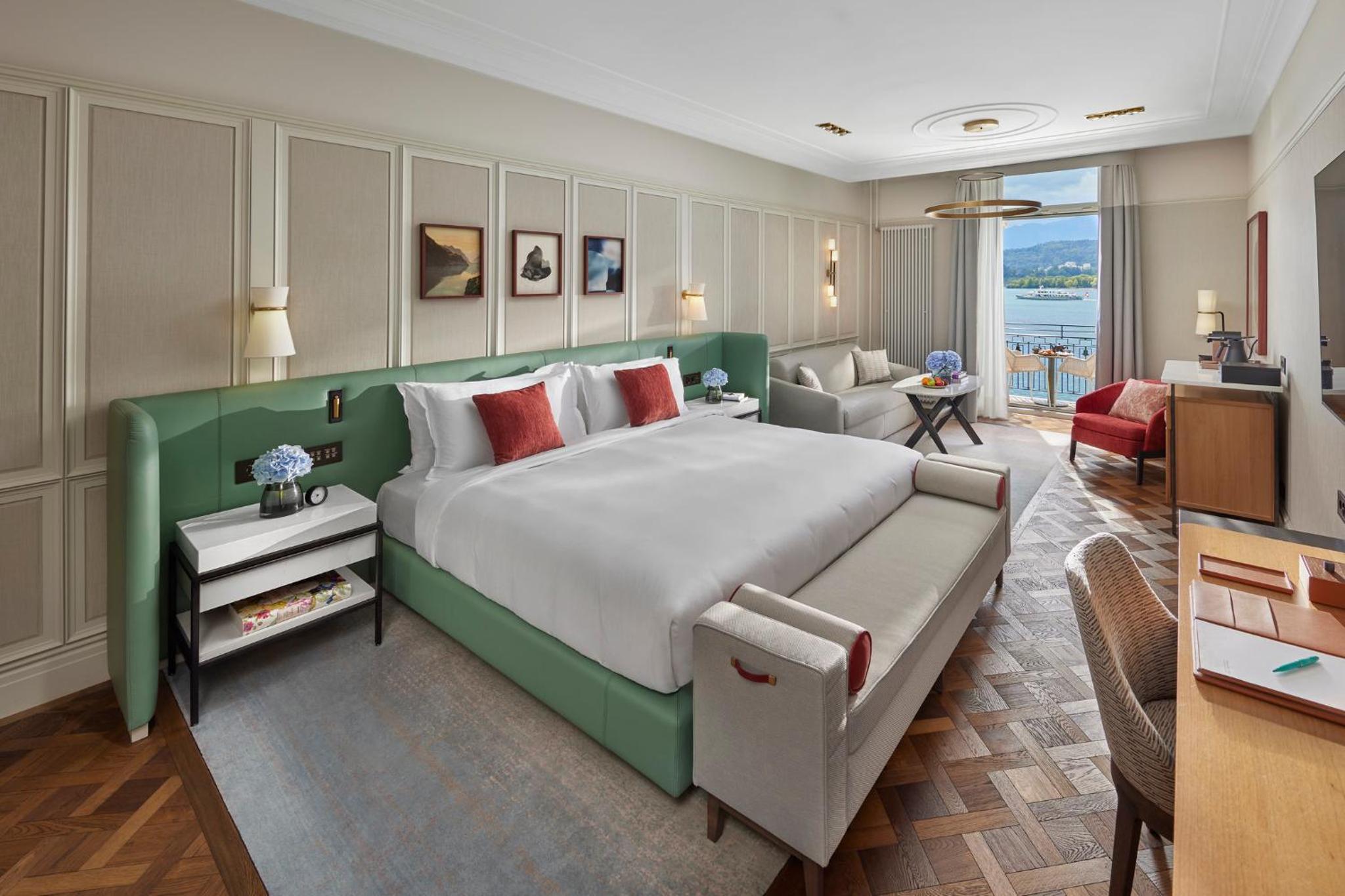 Deluxe Lake View Room with Balcony