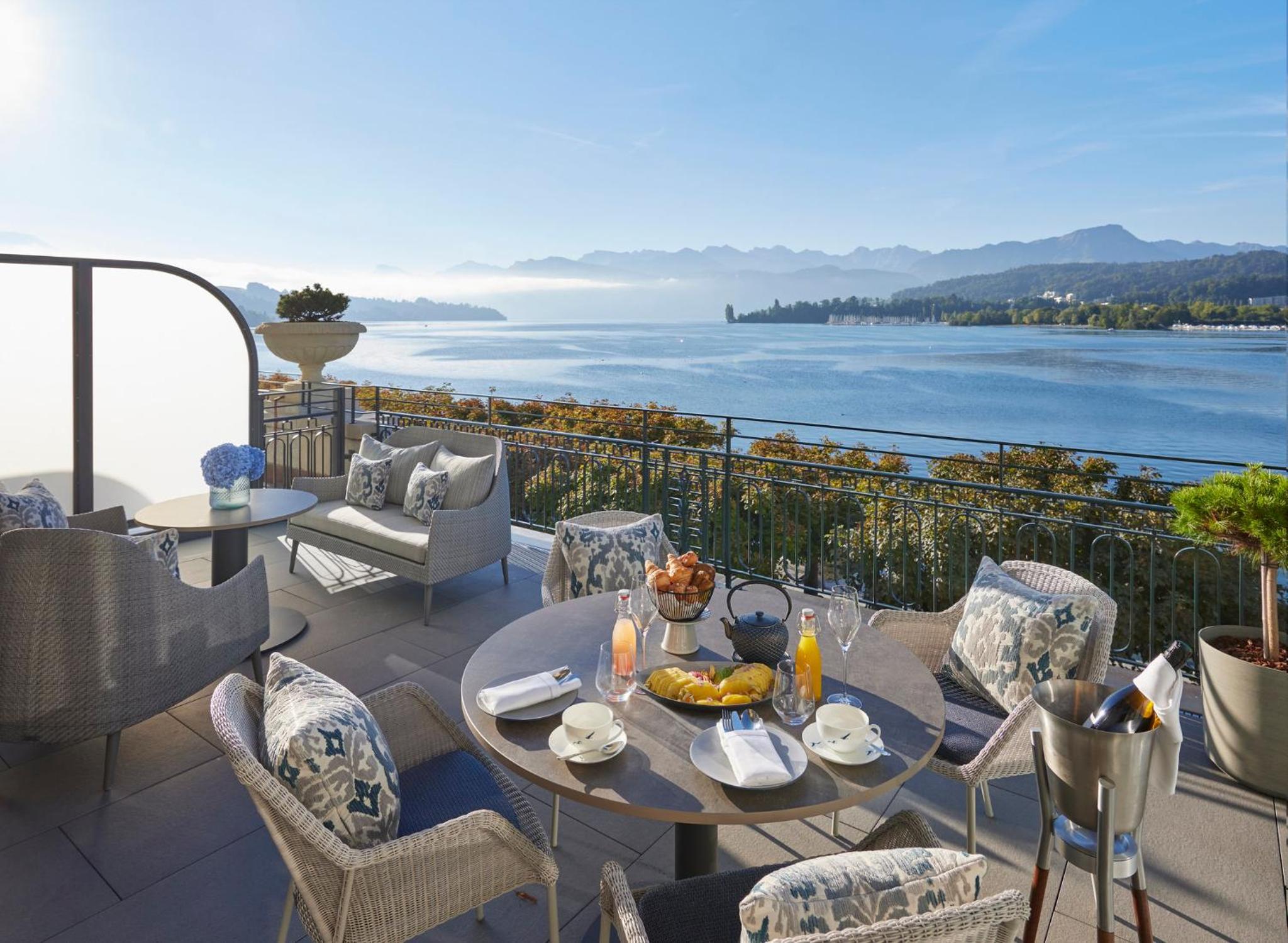 Lake View Suite with Terrace - Photo 5